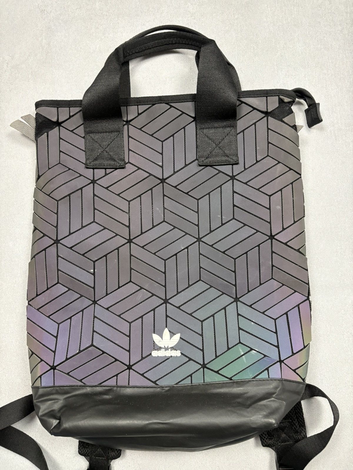 Adidas Adidas x Issey Miyake 2016 Reflective Geometric Backpack Y2K Size ONE SIZE - 4 Thumbnail