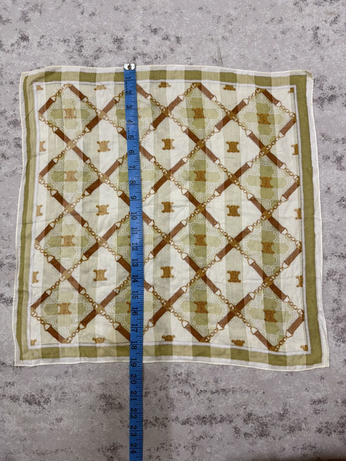 Celine Celine Handkerchief/Pocketsquares Olive Green Size ONE SIZE - 15 Thumbnail