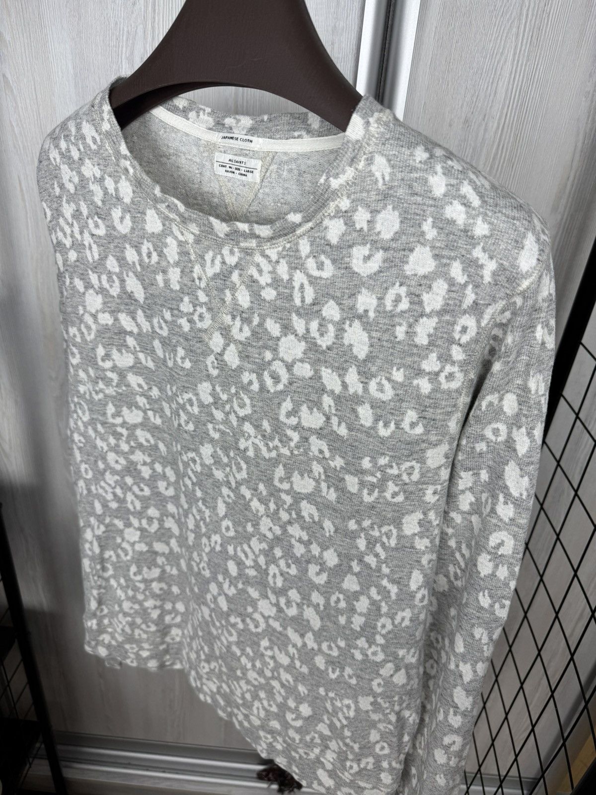 Allsaints Allsaints Leopard Crew grey white sweater sweatshirt Size US L / EU 52-54 / 3 - 7 Thumbnail