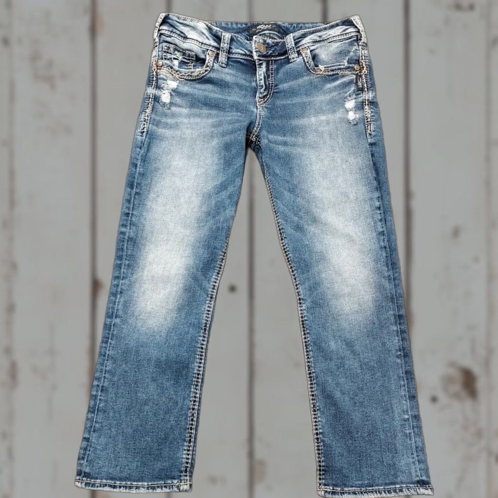 Silver Jeans Co. Silver Jeans Elyse Capri Jeans Women's 29 Regular Medium Wash Blue Denim Distressed Capris Size 29" - 1 Thumbnail