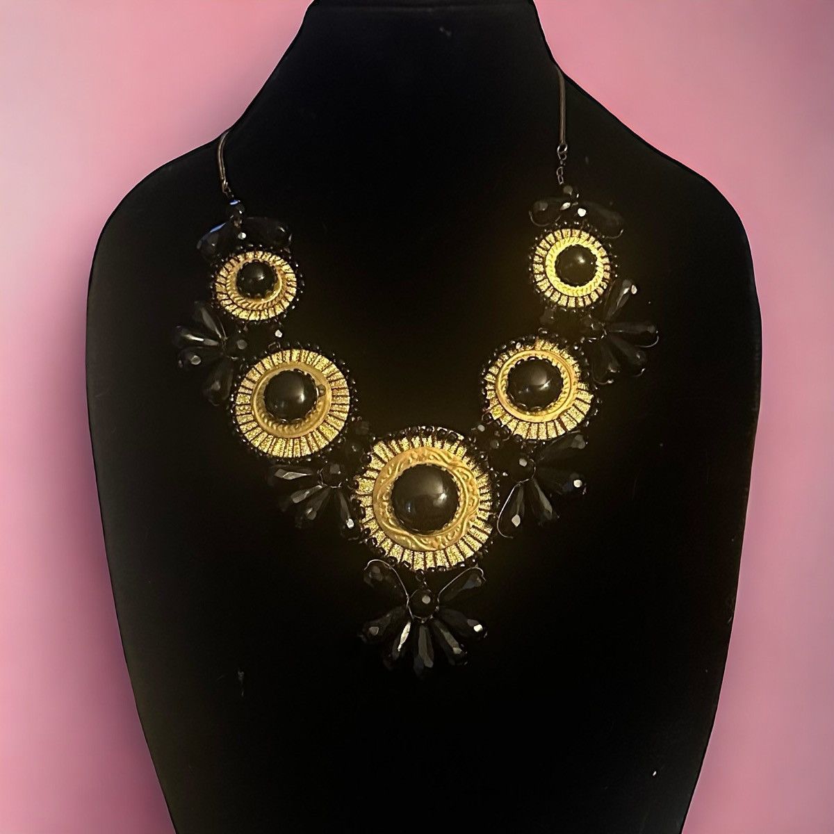 Other Chunky black and gold statement necklace Size ONE SIZE - 1 Thumbnail