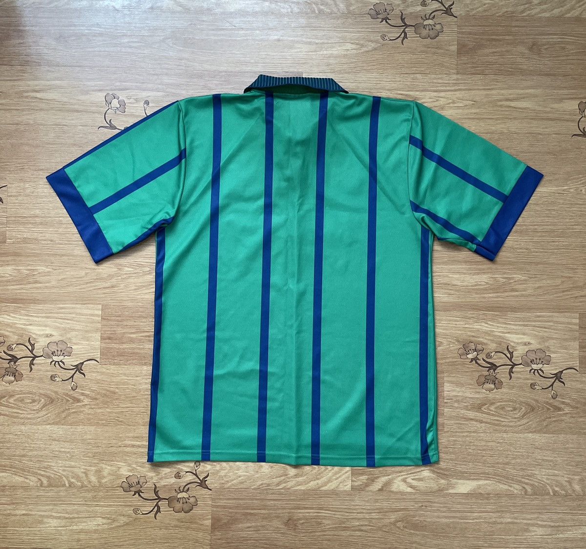 Asics NEWCASTLE UNITED 1994 1995 AWAY FOOTBALL SOCCER JERSEY ASICS Size US XL / EU 56 / 4 - 17 Thumbnail