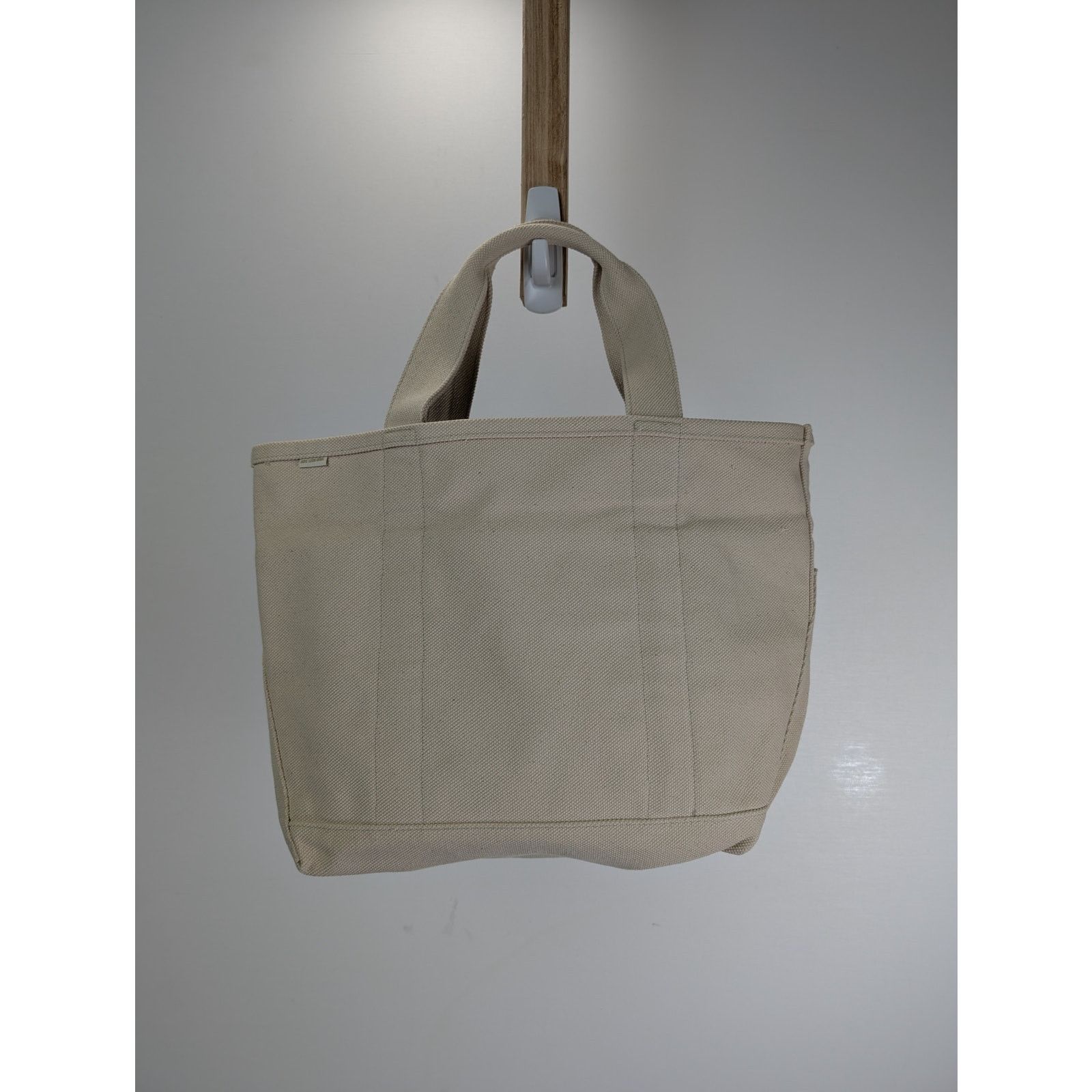 Aime Leon Dore o1rshd1 Size: OS / Small Unisphere Tote in Beige Size ONE SIZE - 6 Thumbnail