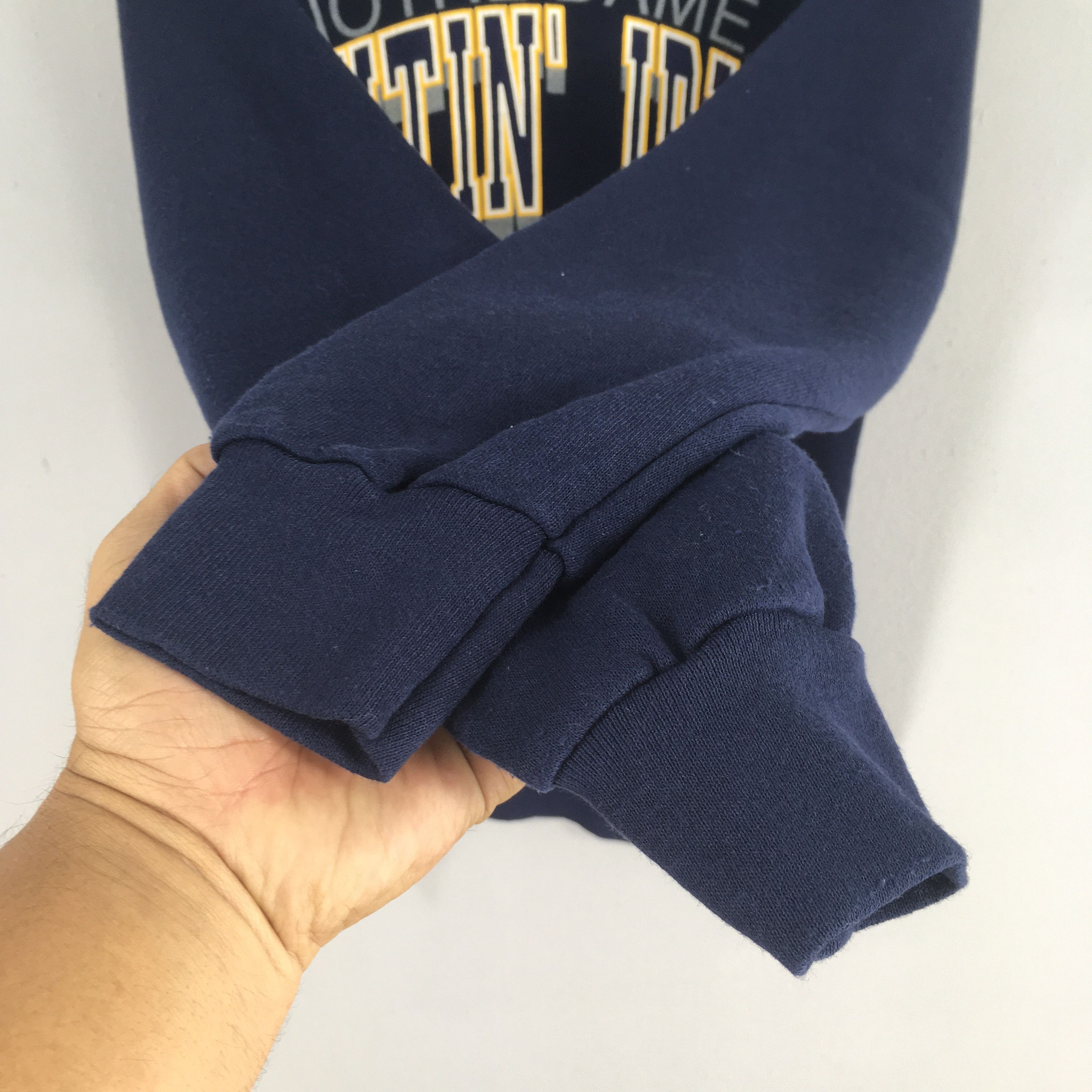 Vintage Vintage Notre Dame Fighting Irish Sweatshirt Large Size US L / EU 52-54 / 3 - 4 Thumbnail