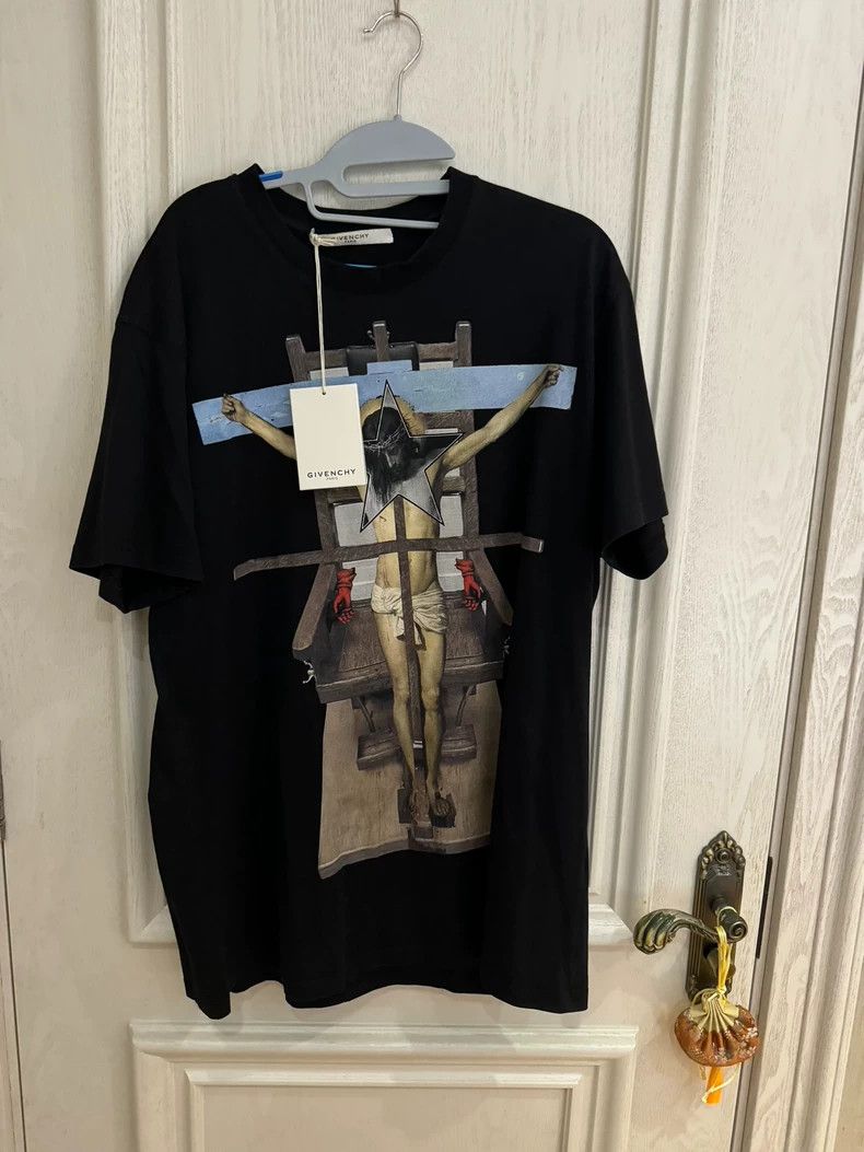 Givenchy Givenchy GVC short-sleeved T-shirt with religious Yesu cru Size US XS / EU 42 / 0 - 1 Thumbnail