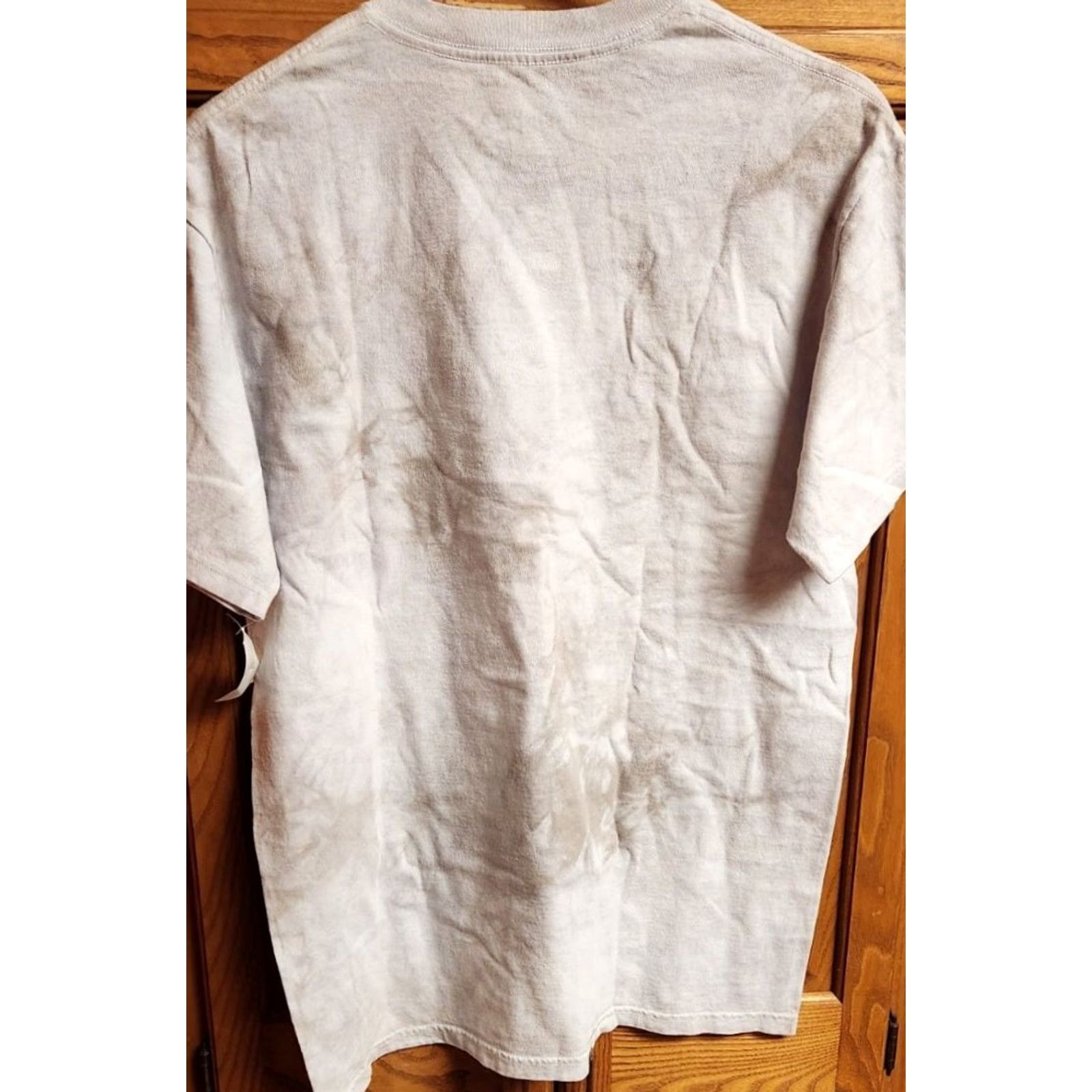 The Mountain THE MOUNTAIN T Shirt Men Wolf Tie Dye 2010-2019 Medium NWT Graphic Print White Cotton Crew Neck Short Sleeve 90s Wolves Animals Fashion Size US M / EU 48-50 / 2 - 5 Thumbnail