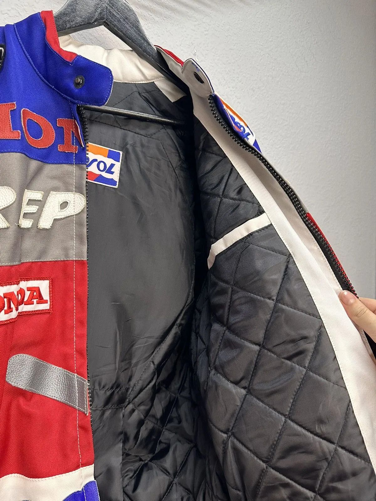 Honda Vintage Leather Jacket Honda Marlboro Red Bull NASCAR Moto Size US S / EU 44-46 / 1 - 16 Thumbnail