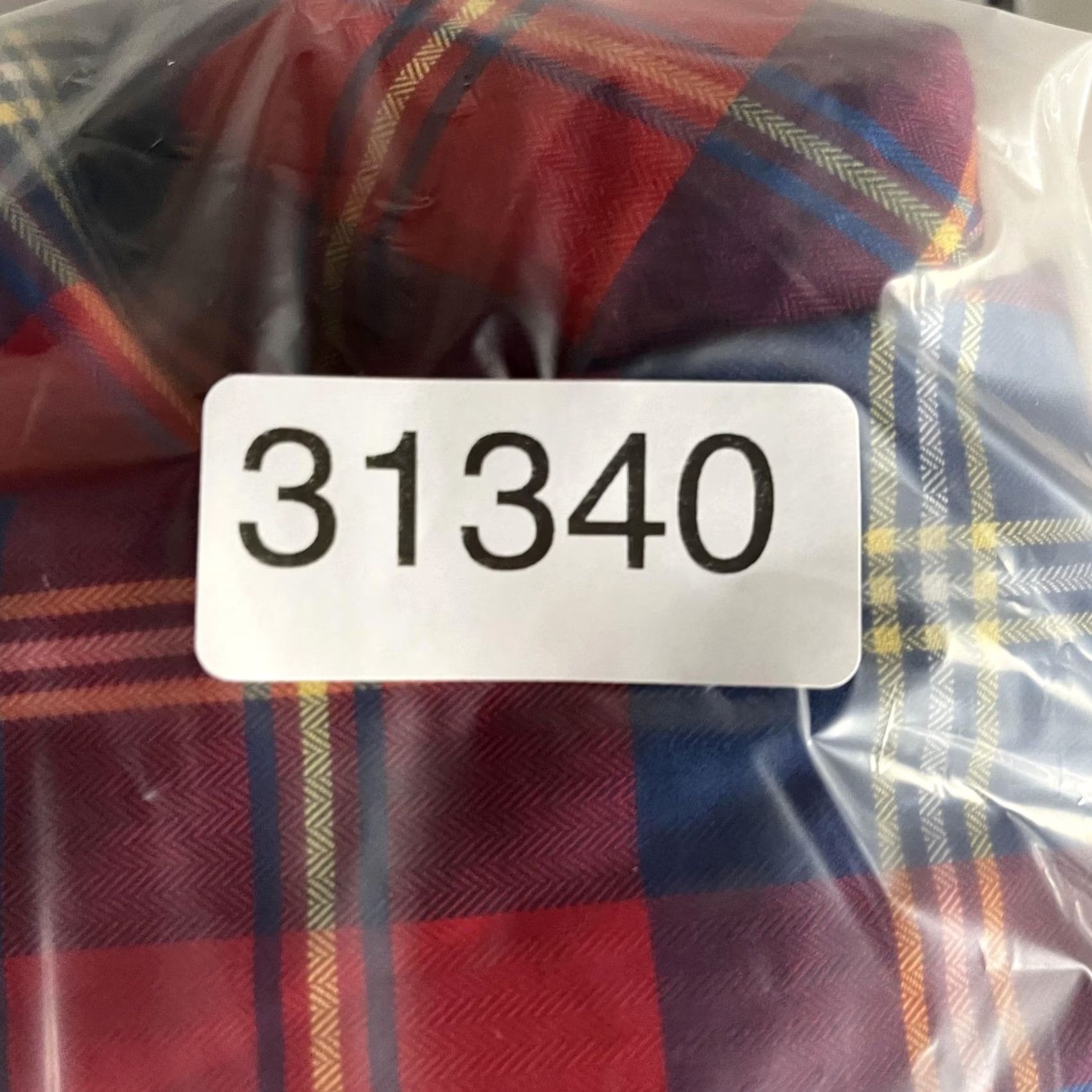 Jos. A. Bank Jos. A. Bank Traveler's Collection Shirt Mens Large Red Plaid Long Sleeve Cotton Shirt Size US L / EU 52-54 / 3 - 6 Thumbnail