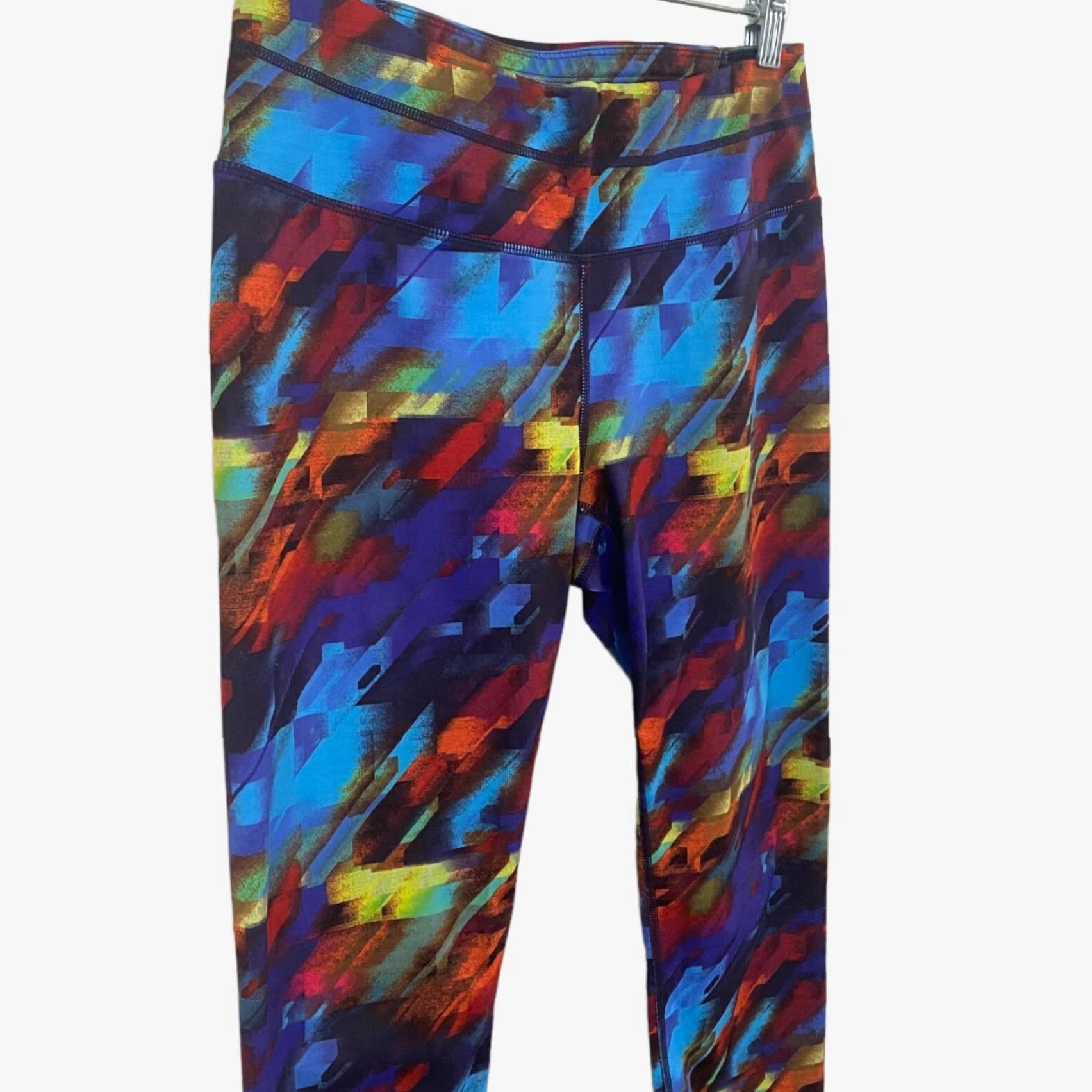 Athleta Athleta Cropped Colorburst Sonar Running Leggings Womens M Athletic Stretch Leggings Color Multicolor Zip Pocket 78% Polyester 22% Lycra Spandex Size 32" / US 10 / IT 46 - 4 Thumbnail