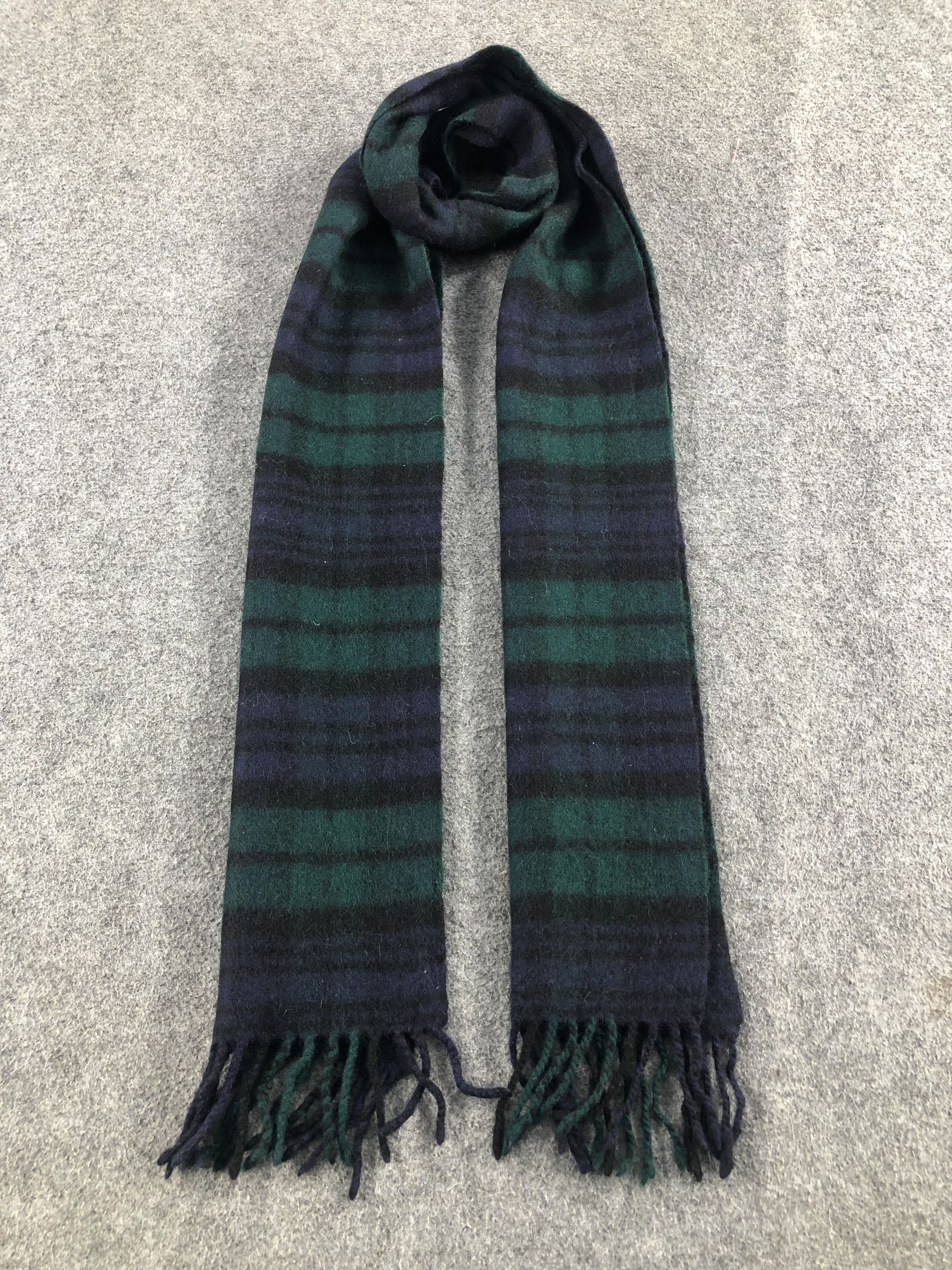 Johnstons Of Elgin Johnstons Of Elgin Scarf / Muffler / Neckwear Size ONE SIZE - 1 Thumbnail