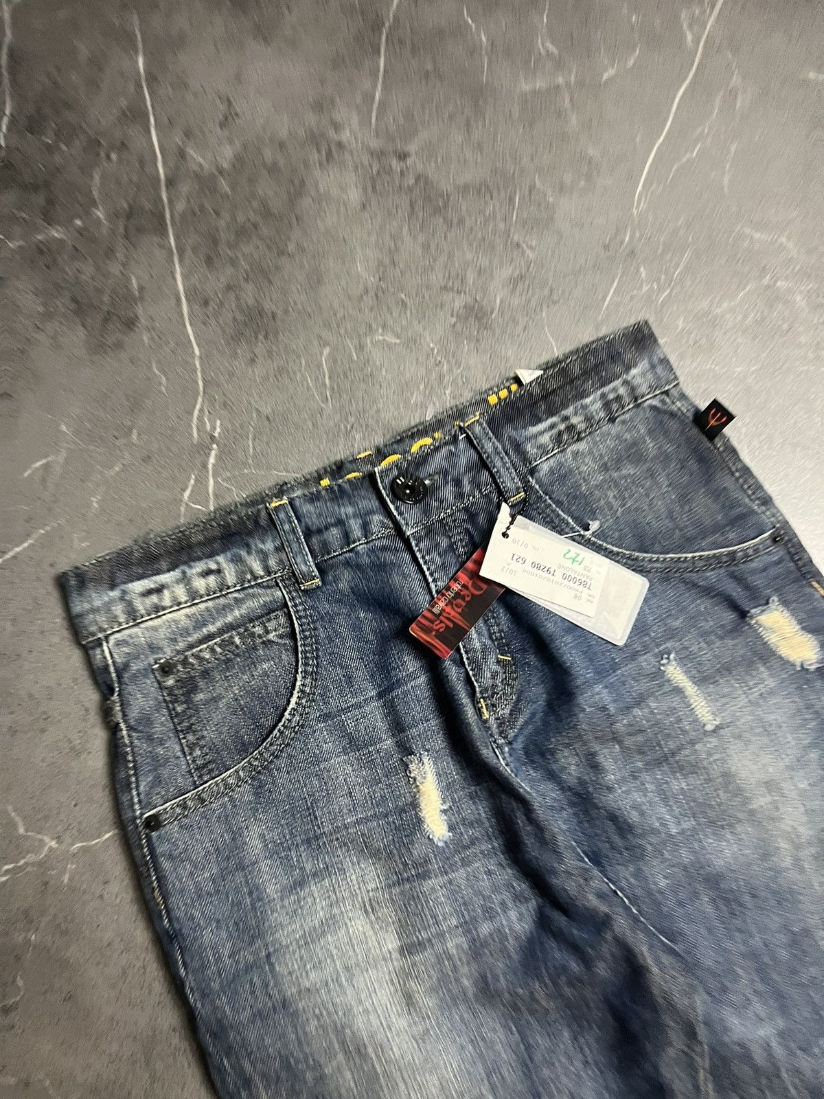 Roberto Cavalli Roberto Cavalli evils jeans new with tags rick owens style Size US 26 / EU 42 - 4 Thumbnail