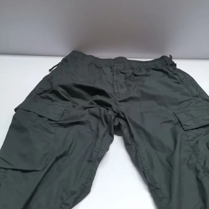 Stone Island Stone Island Black Cargo Pants for Men Size US 33 - 5 Thumbnail