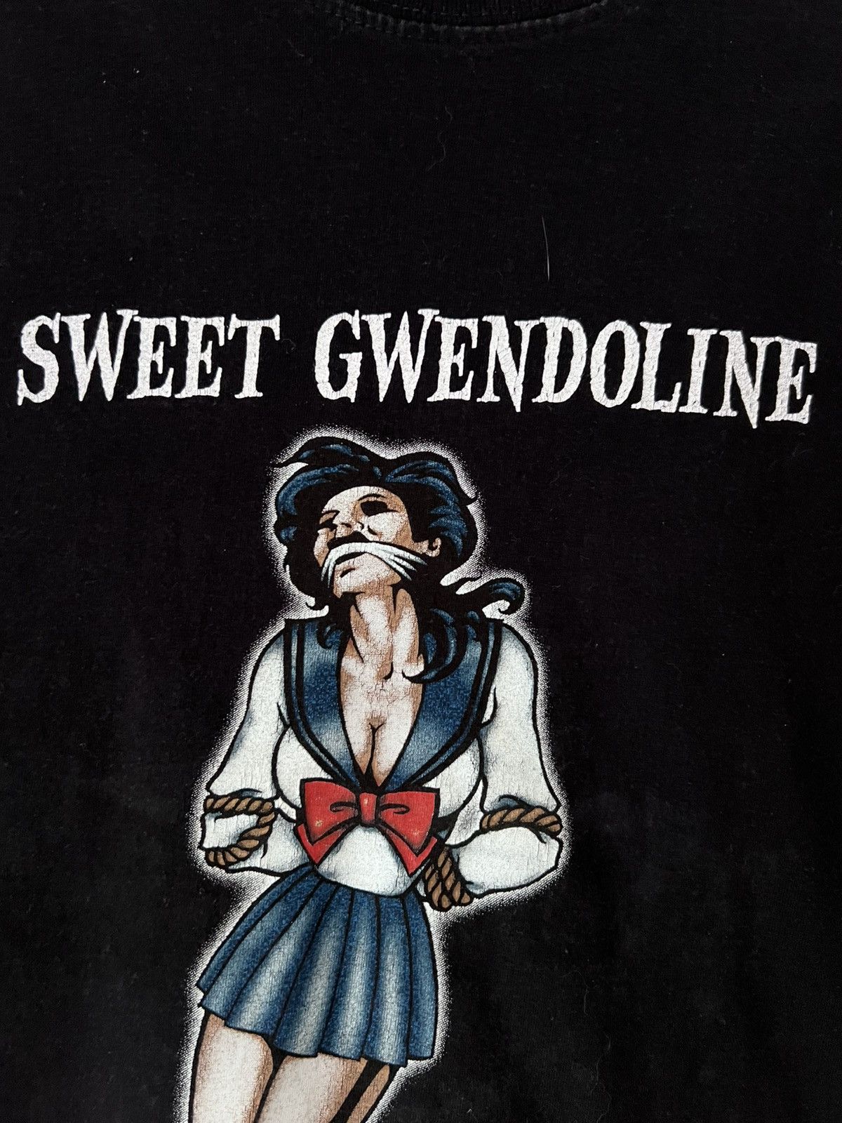 Band Tees Die Ärzte Sweet Gwendoline Vintage 1986 Graphic T-Shirt Size US L / EU 52-54 / 3 - 8 Thumbnail