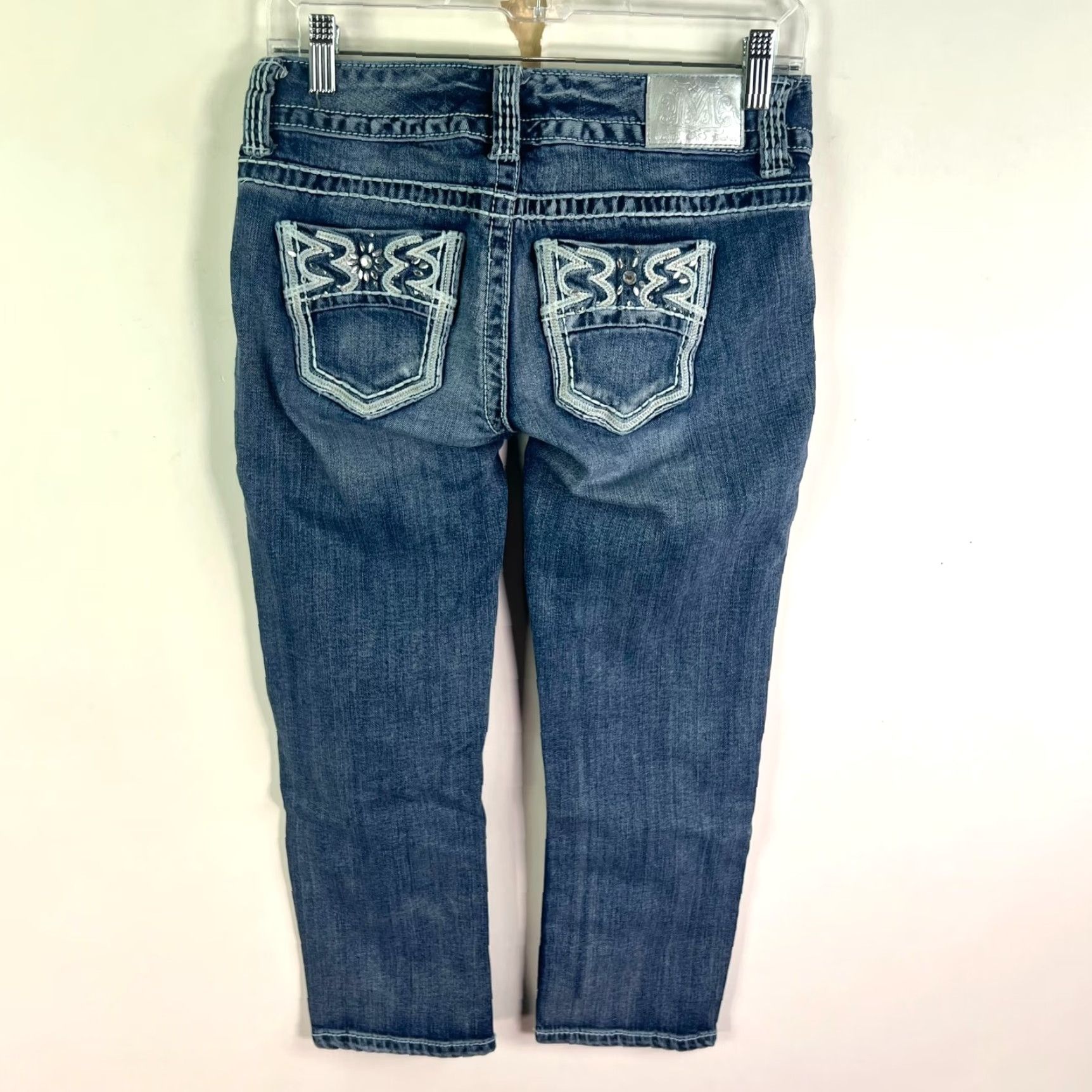 Vintage Maurices Cropped Jeans Blue Denim Low Rise Womens Size 1/2 Embroidered Regular Fit 90s Bohemian Size 25" / US 0 / IT 36 - 7 Thumbnail