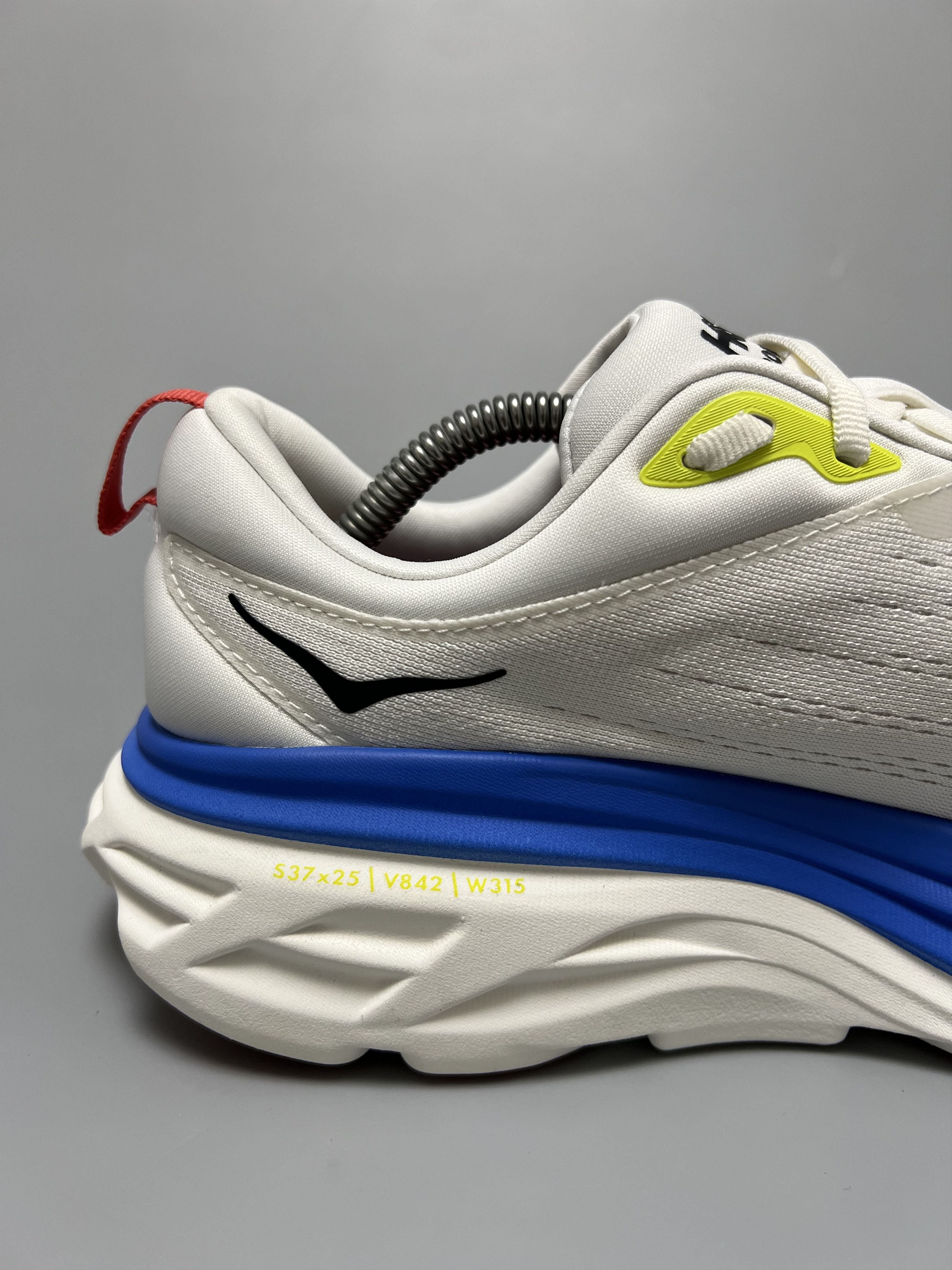 Hoka 8.5 EE Hoka One One Bondi 8 Wide Running Shoes Gym Walking Size US 8.5 / EU 41-42 - 6 Thumbnail
