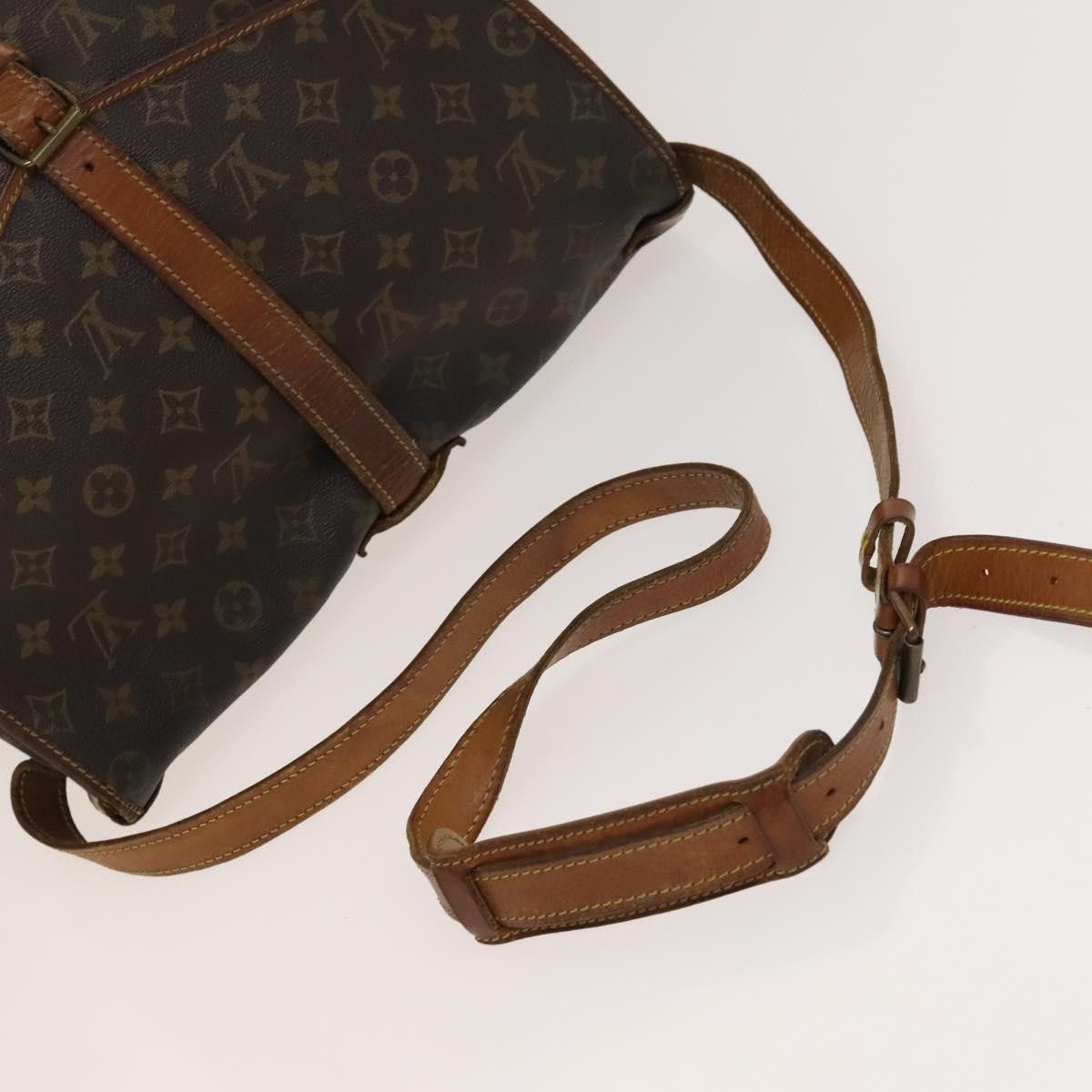 Louis Vuitton LOUIS VUITTON Monogram Saumur 35 Shoulder Bag M42254 Size ONE SIZE - 7 Thumbnail