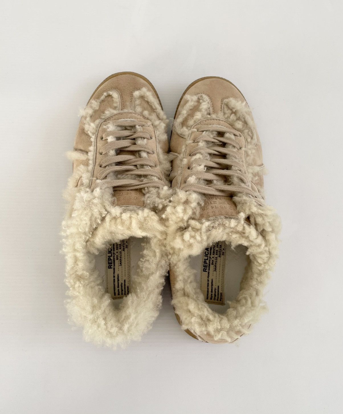 Maison Margiela Beige Shearling GAT Sneakers Size US 8 / IT 38 - 11 Thumbnail