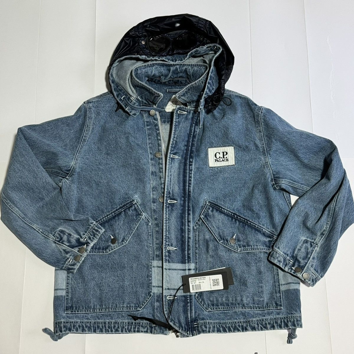 C.P. Company × Palace C.P. Company x Palace Denim Jacket Size M Size US M / EU 48-50 / 2 - 1 Thumbnail