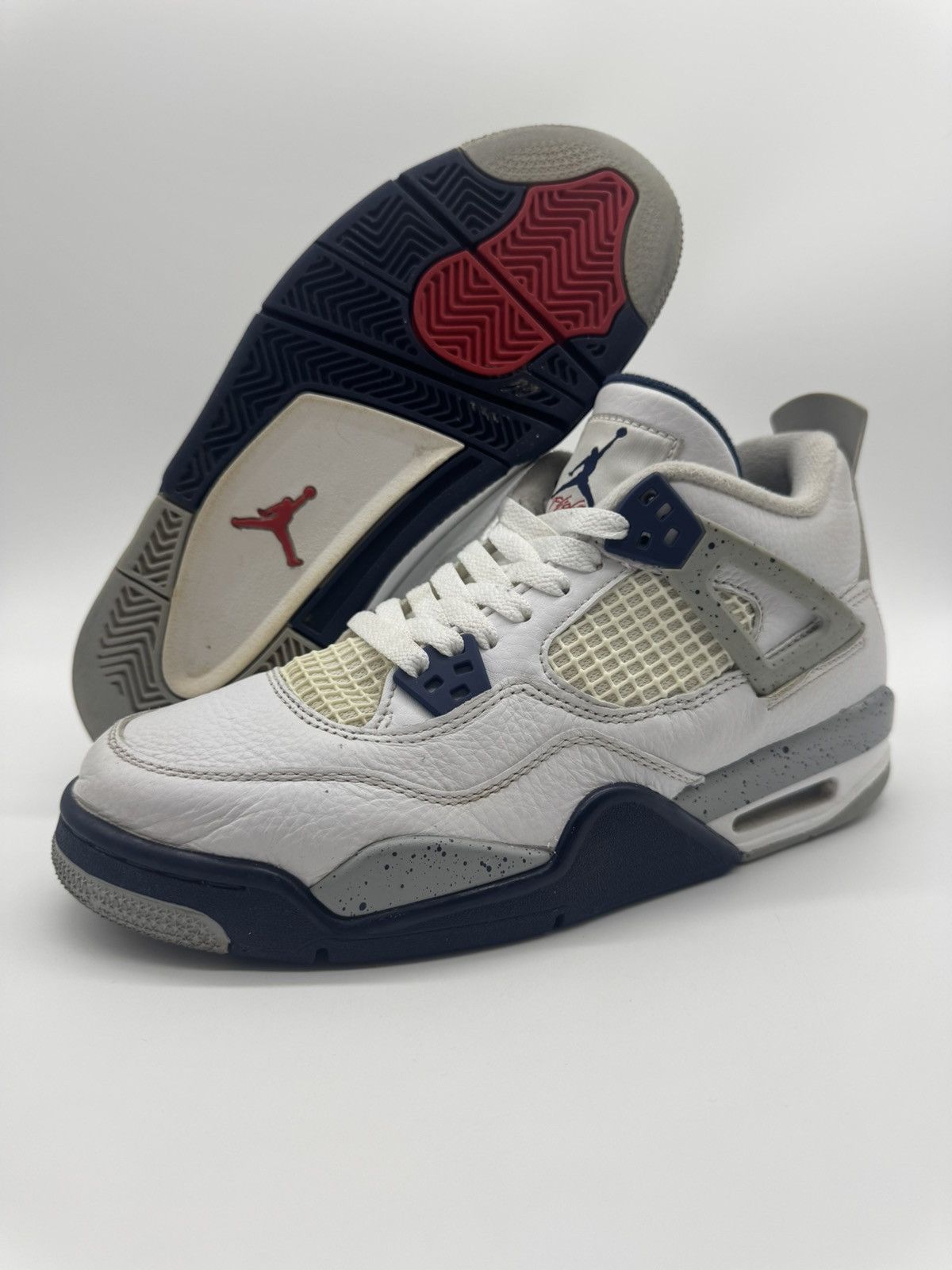 Jordan Brand × Nike Nike Air Jordan 4 Retro Midnight Navy Youth Size 6.5 (6.5Y) Size US 6.5 / EU 39-40 - 1 Thumbnail