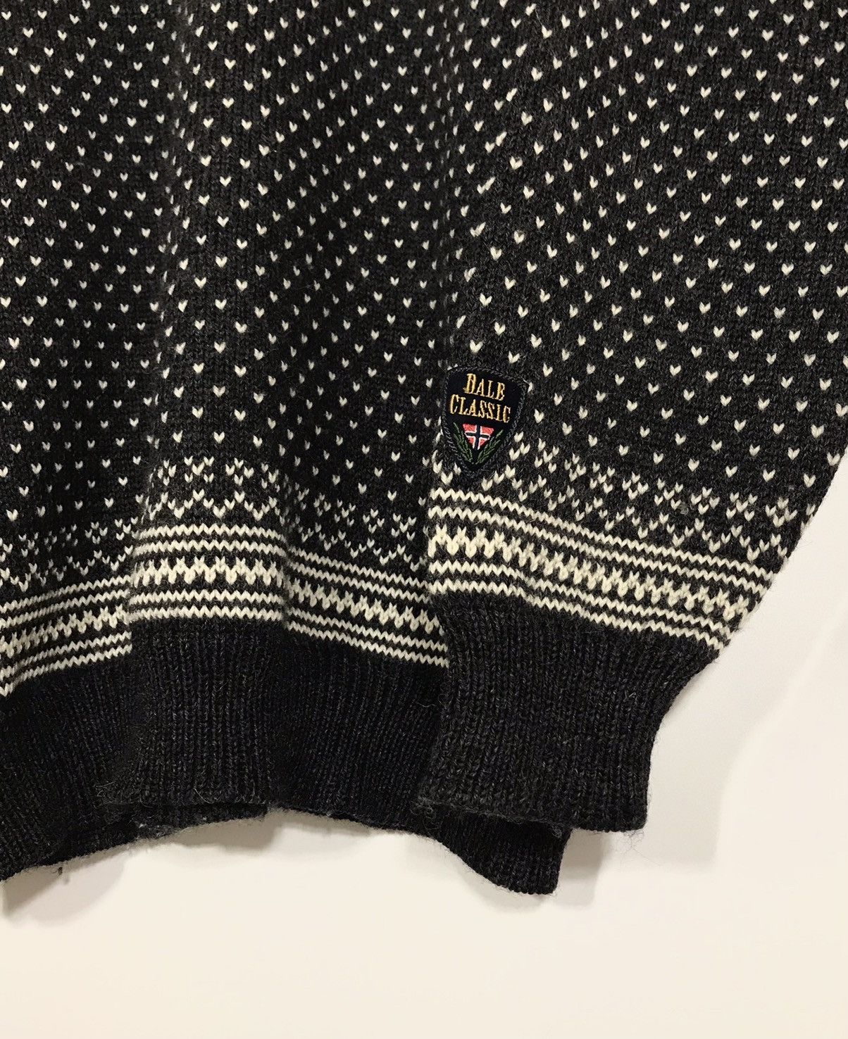 Dale Of Norway Dale Of Norway Vintage Wool Norwegian Knit Sweater Pullover Size US L / EU 52-54 / 3 - 3 Thumbnail