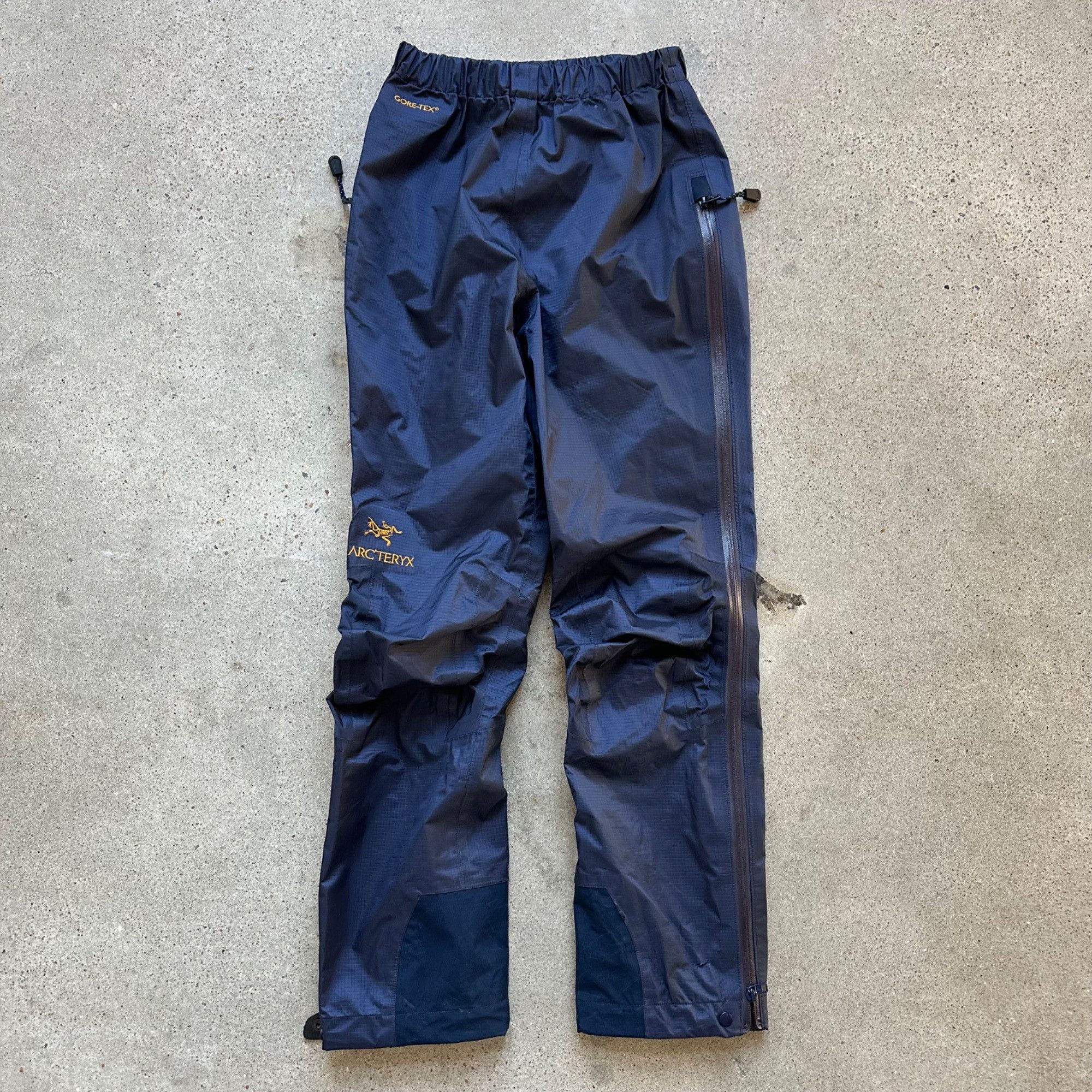 image of Arcteryx Golden Era Shadow Goretex Pants in Blue Shadow, Men's (Size 30)