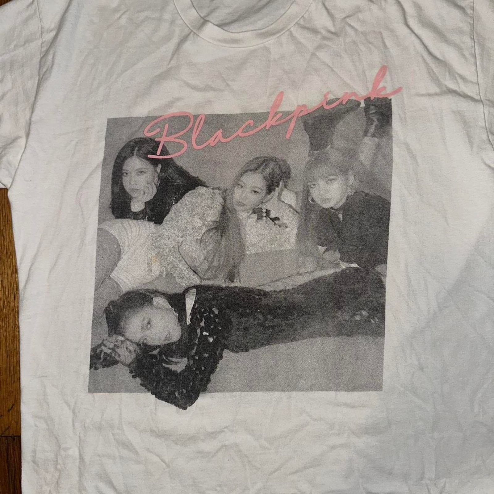 Band Tees × Gildan BLACKPINK K POP Tour T Shirt 2016 Band Tee size XL (asian) Size XL / US 12-14 / IT 48-50 - 2 Thumbnail