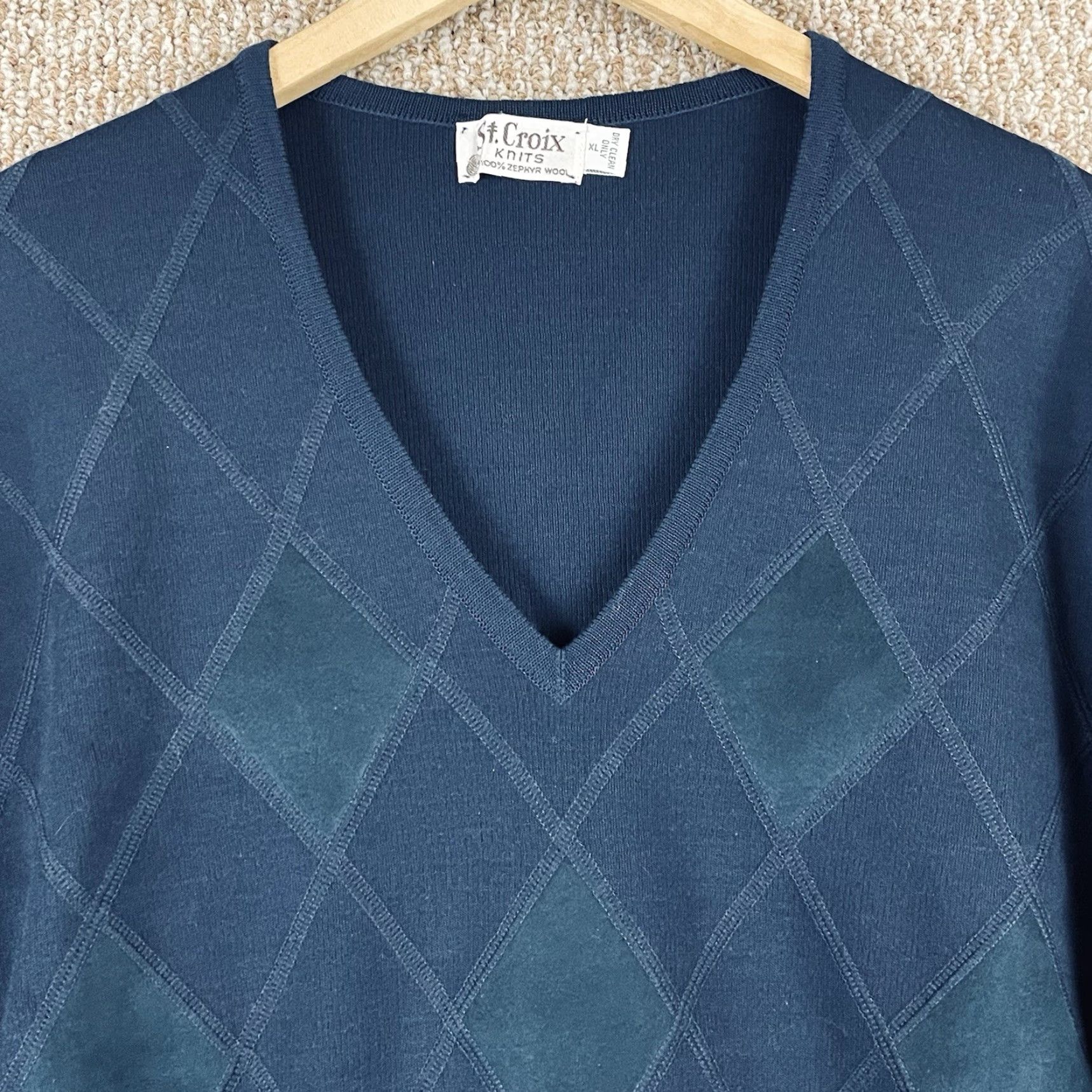 Zephyr VINTAGE St. Croix Sweater XL V-Neck Argyle Wool PullOver Men Blue 100% Wool T297 Size US XL / EU 56 / 4 - 4 Thumbnail