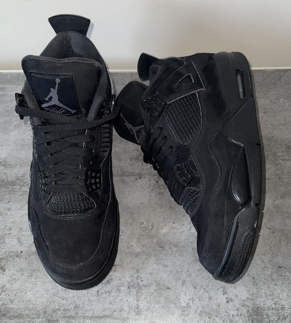 Jordan Brand Jordan 4 “Black cat” Size US 9.5 / EU 42-43 - 1 Thumbnail