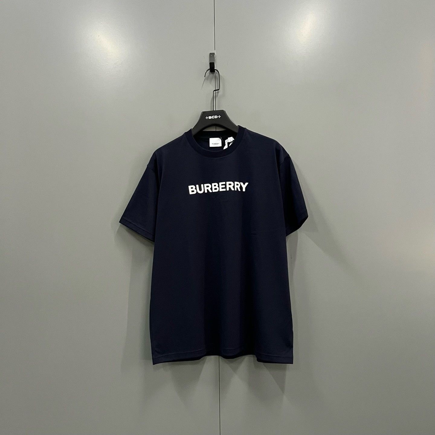 Burberry Burberry Retro Printed Blue T-Shirt m Men Size US M / EU 48-50 / 2 - 1 Thumbnail