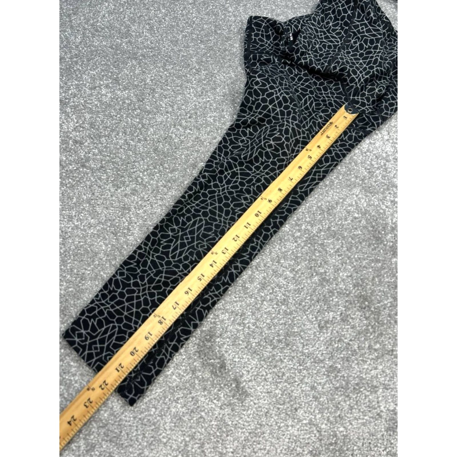 Nike Nike Leggings Womens XS Black Dri Fit Geometric Print Logo Stretch Low Rise Size 26" / US 2 / IT 38 - 3 Thumbnail