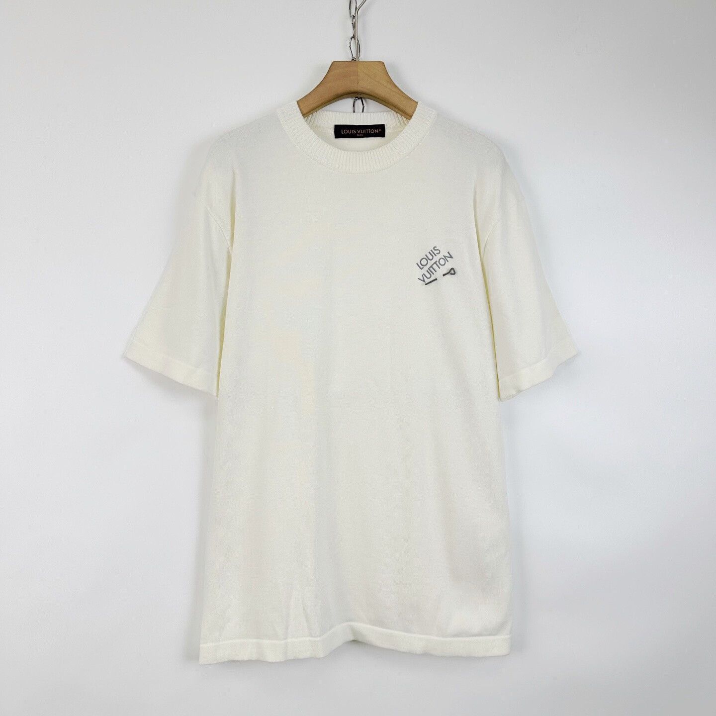 Louis Vuitton Louis Vuitton Chest Logo Embroidered Knit Tee Size US XL / EU 56 / 4 - 1 Thumbnail
