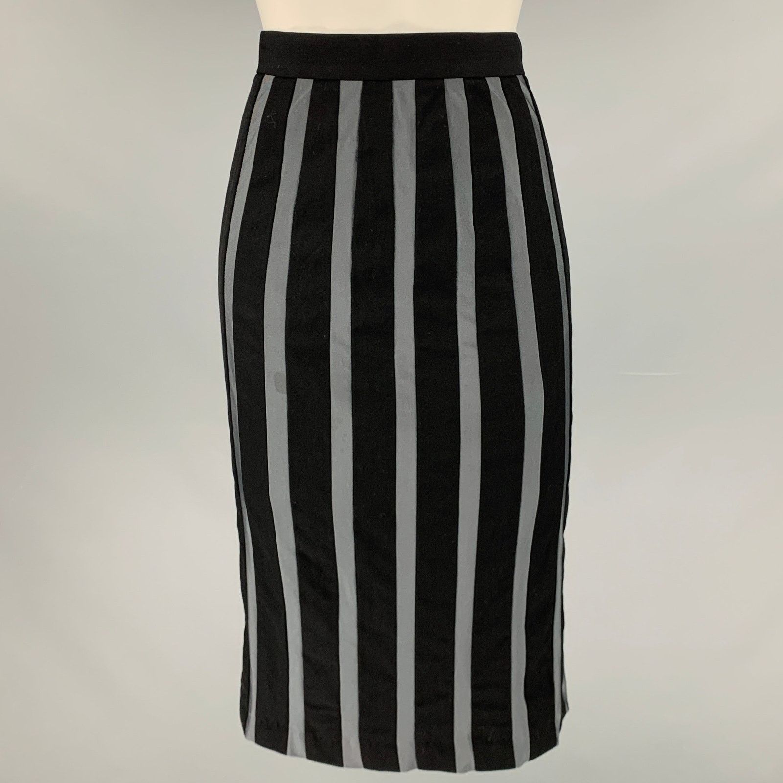 Jean Paul Gaultier JEAN PAUL GAULTIER Size 4 Black Grey Stripe Pencil Skirt Size 27" / US 4 / IT 40 - 1 Thumbnail