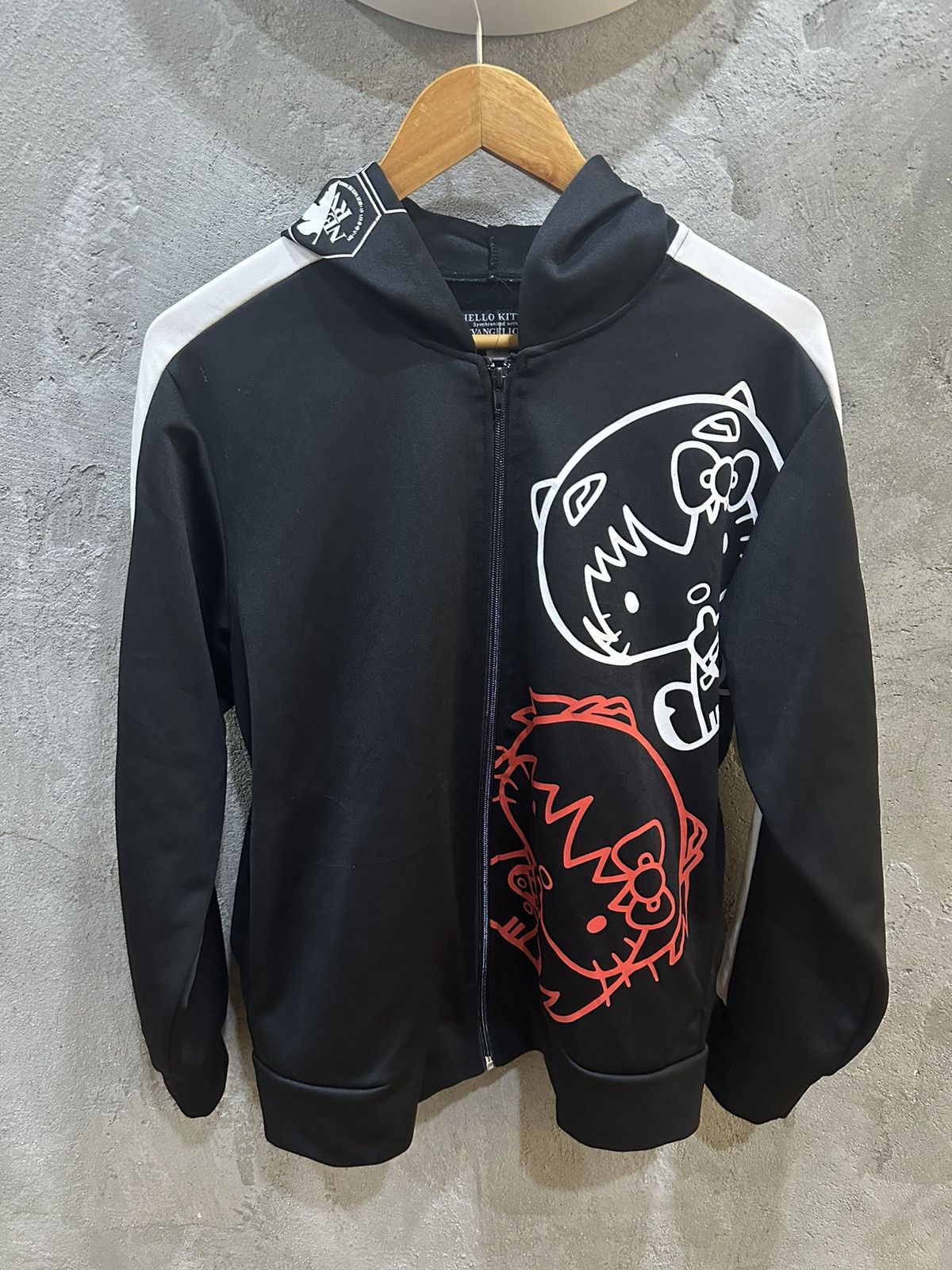 Anime 2012 Super Rare Hello Kitty x Neon Genesis Evangelion Size US M / EU 48-50 / 2 - 2 Thumbnail