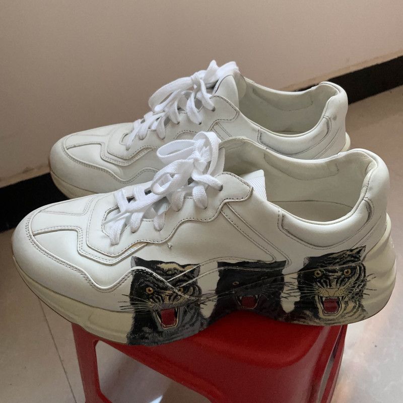 Gucci Gucci Rhyton Low-Top Dad Sneakers with Tiger Print 0079 Size US 8 / EU 41 - 1 Thumbnail