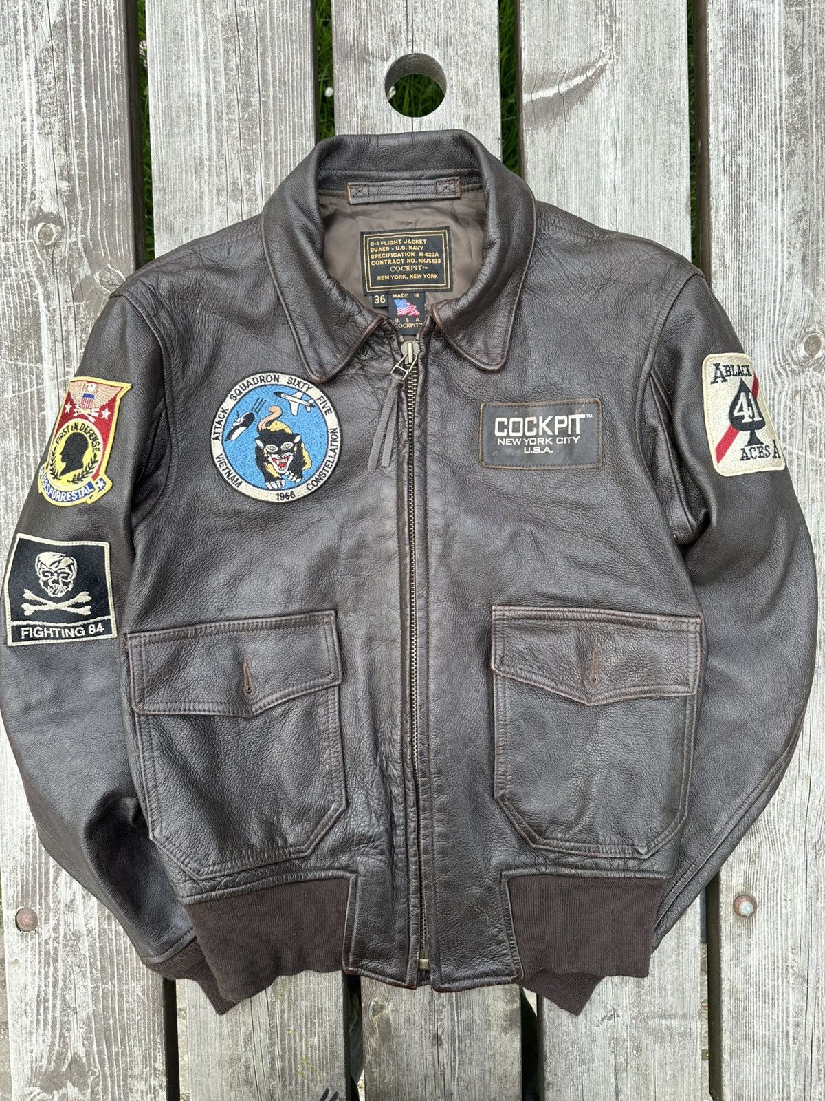 Cockpit USA Cockpit Forrestal Carrier Pilot’s Vietnam flight jacket USA Size US S / EU 44-46 / 1 - 3 Thumbnail