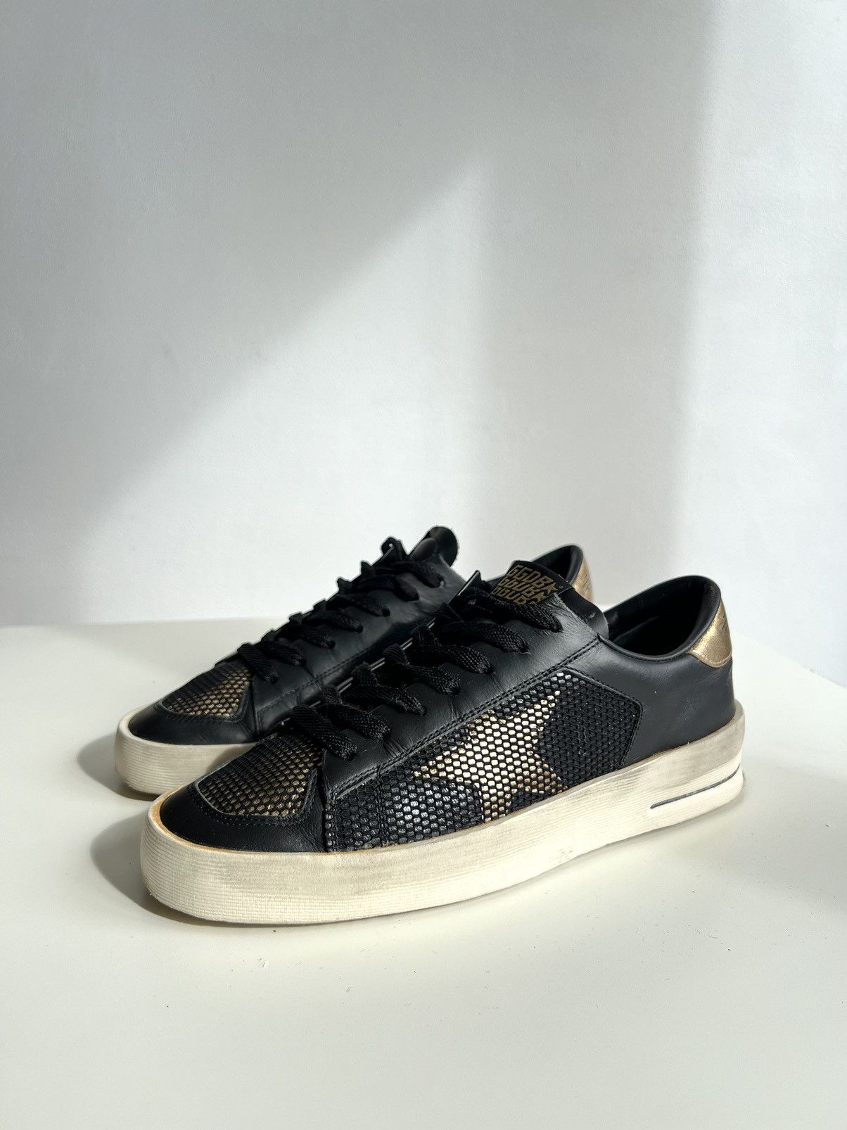 Golden Goose Golden Goose Stardan Black Leather/Mesh Gold Sneakers Size US 8 / IT 38 - 1 Thumbnail