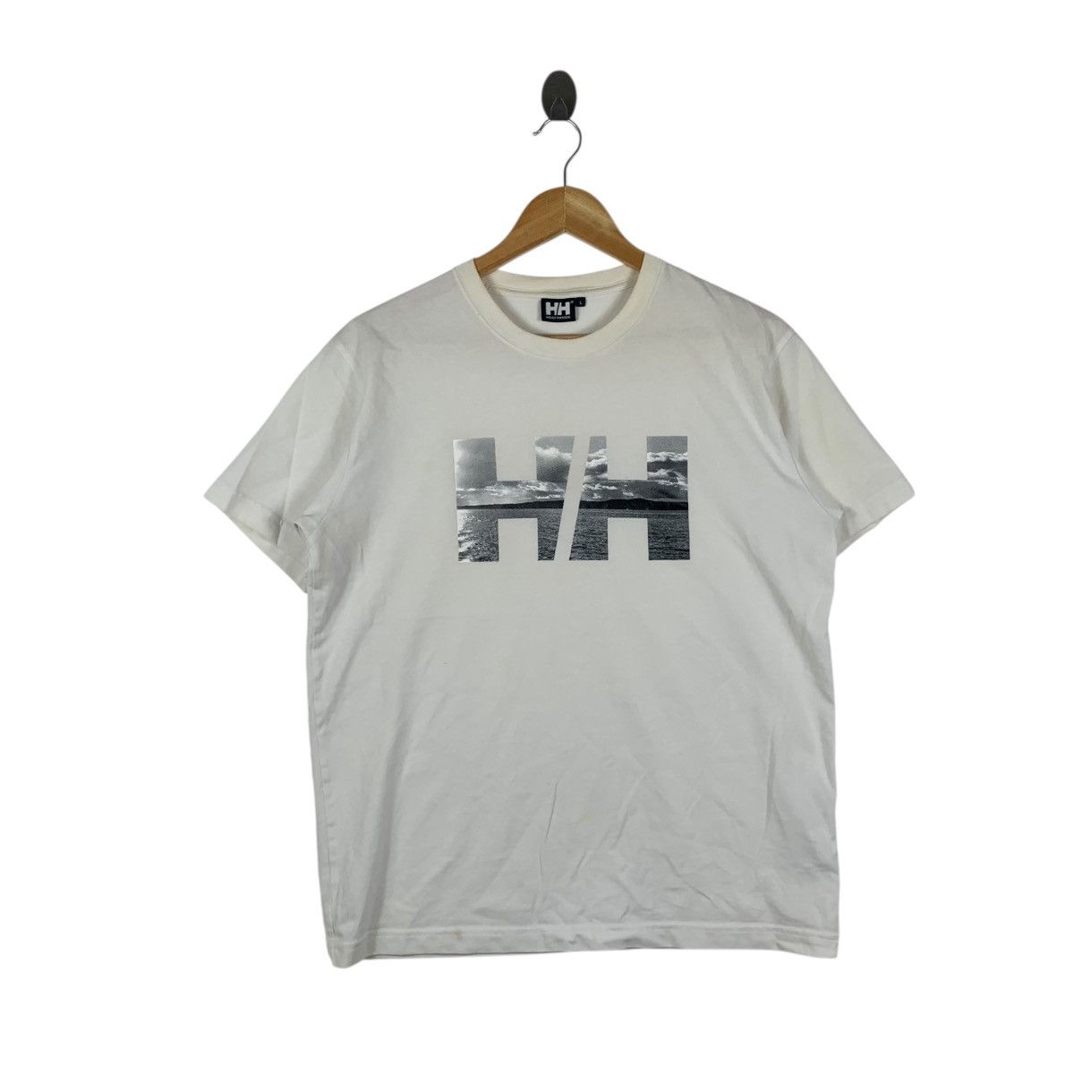 Helly Hansen HELLY HANSEN Sailing Gear Wide Ocean HH Logo Tee Shirt Size US L / EU 52-54 / 3 - 3 Thumbnail