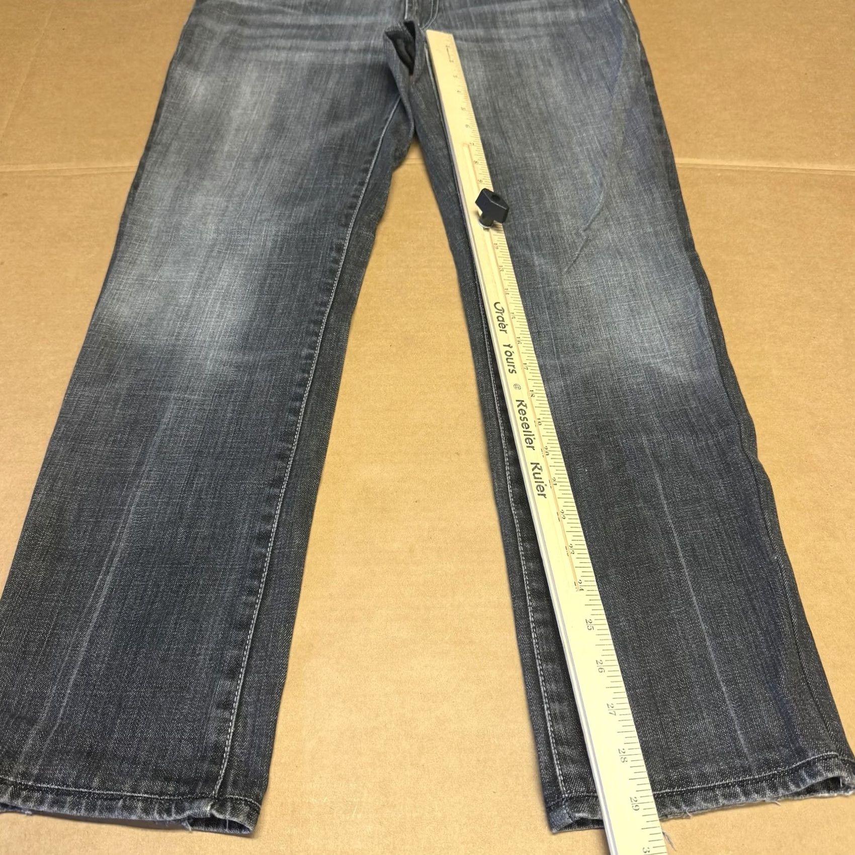 7 For All Mankind 7 For All Mankind Jeans Mens 32x29 Gray Medium Wash Straight Fit Stretch Denim Size US 32 / EU 48 - 3 Thumbnail