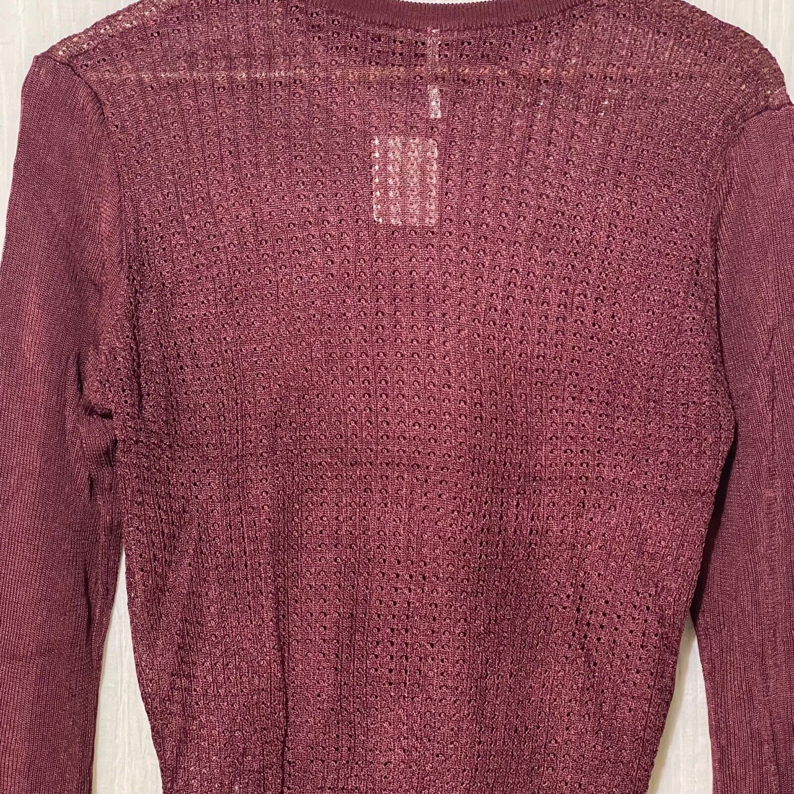 Free People Free People Shirt Large NWT Open Knit H2O Cropped Raw Garnet Size L / US 10 / IT 46 - 7 Thumbnail