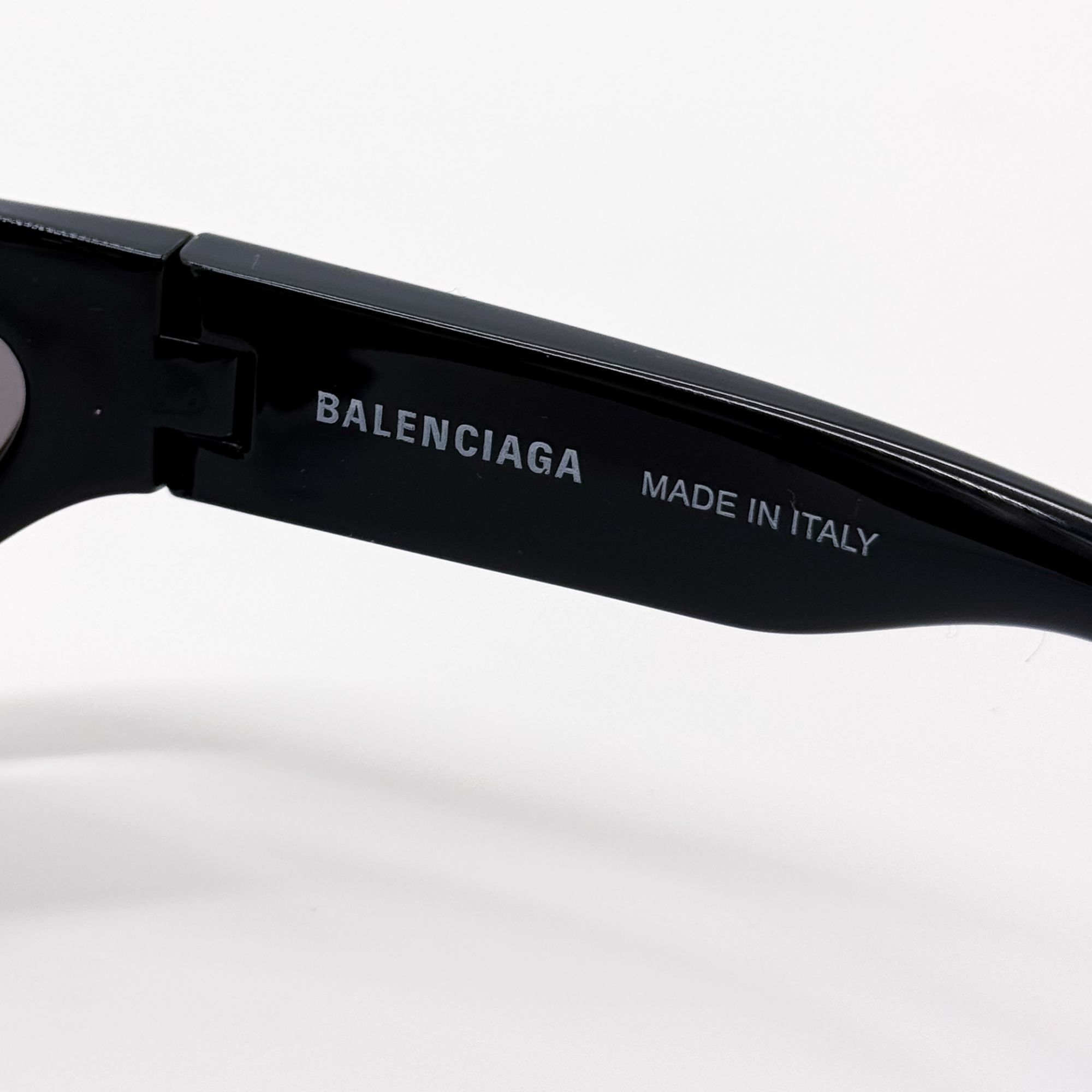 Balenciaga NEW BALENCIAGA BB0314S 001 SUNGLASSES BLACK UNISEX GEOMETRIC Size ONE SIZE - 9 Thumbnail