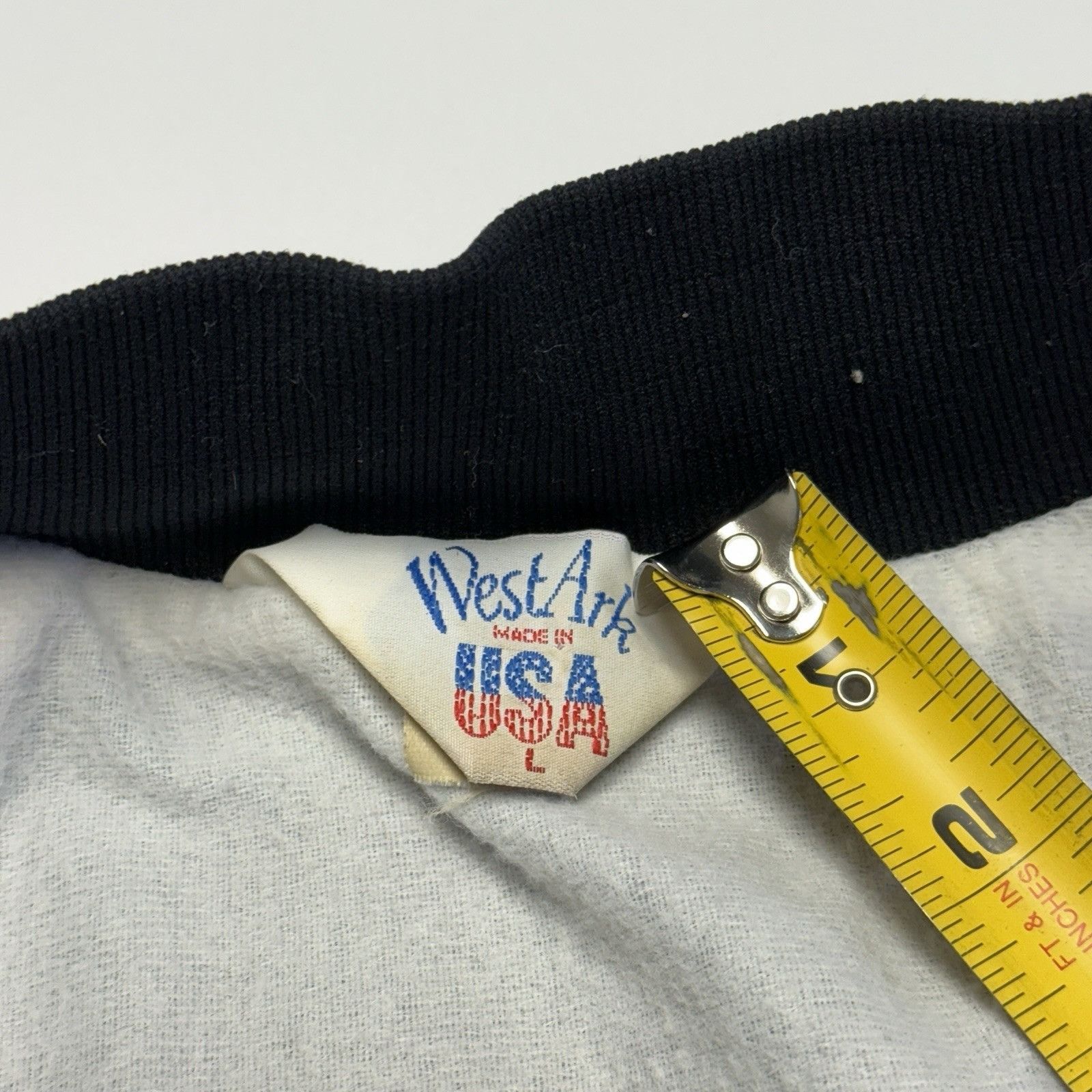 Vintage Vintage 80s Treasure Bay Casino Satin Jacket Black Snap Bomb Size US L / EU 52-54 / 3 - 7 Thumbnail