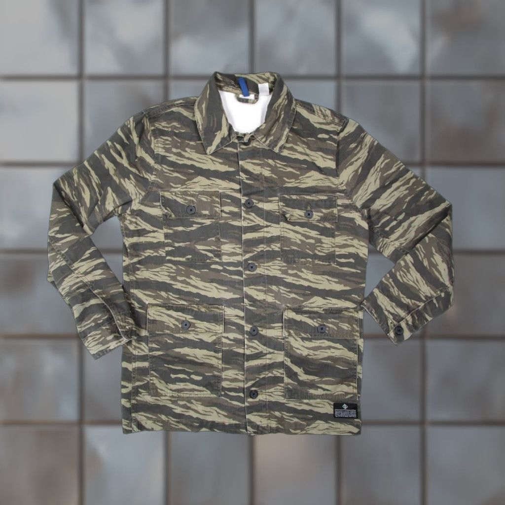 H&M H&M Divided Mens Medium Green Camo Military Jacket Size US M / EU 48-50 / 2 - 1 Thumbnail