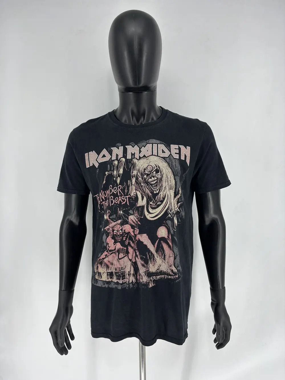 Band Tees Vintage Y2K Iron Maiden Face Horror Tee Band Rock T Shirt Size US L / EU 52-54 / 3 - 3 Thumbnail