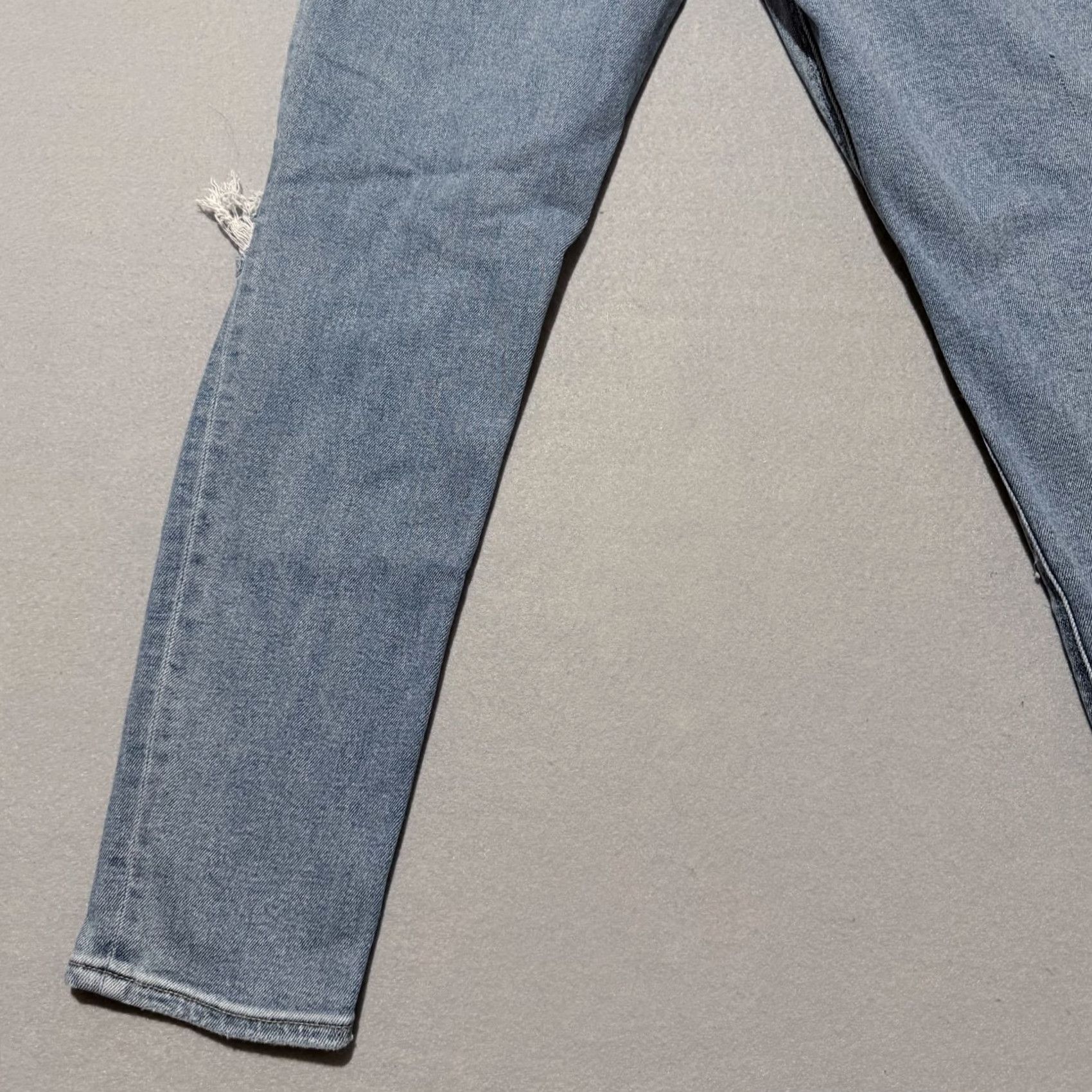 American Eagle Outfitters American Eagle Jeans Women's Blue Distressed Stretch Straight 0 5-Pocket Denim 24in Inseam High Rise 26in - 90s Theme Mens Womens Girls Size 25" / US 0 / IT 36 - 7 Thumbnail