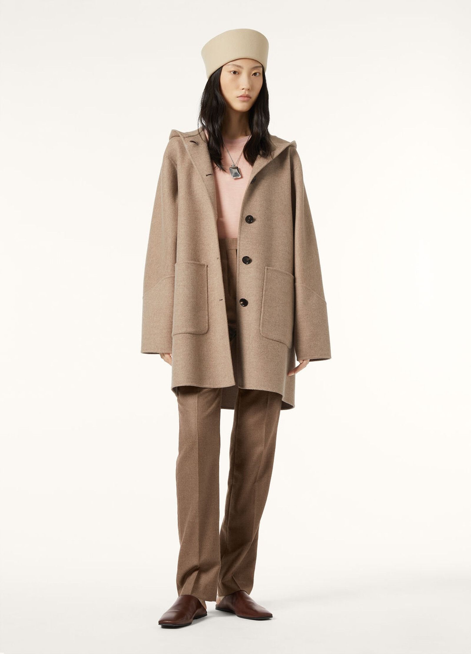Loro Piana o1srvl11e0526 FAP0406 Kian Coat in Beige Size S / US 4 / IT 40 - 2 Thumbnail