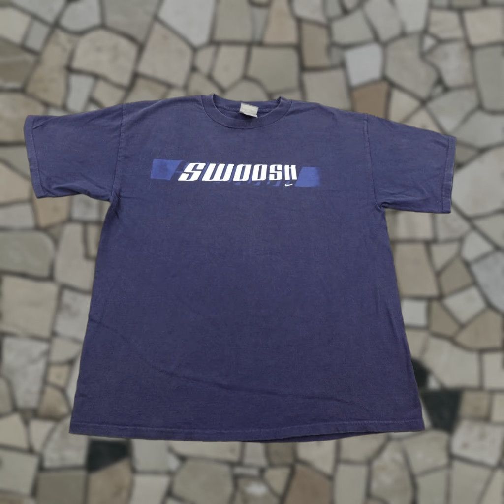 Nike VINTAGE Nike Shirt Graphic Tee Mens XL Blue Swoosh Short Sleeve Y2K Size US XL / EU 56 / 4 - 1 Thumbnail