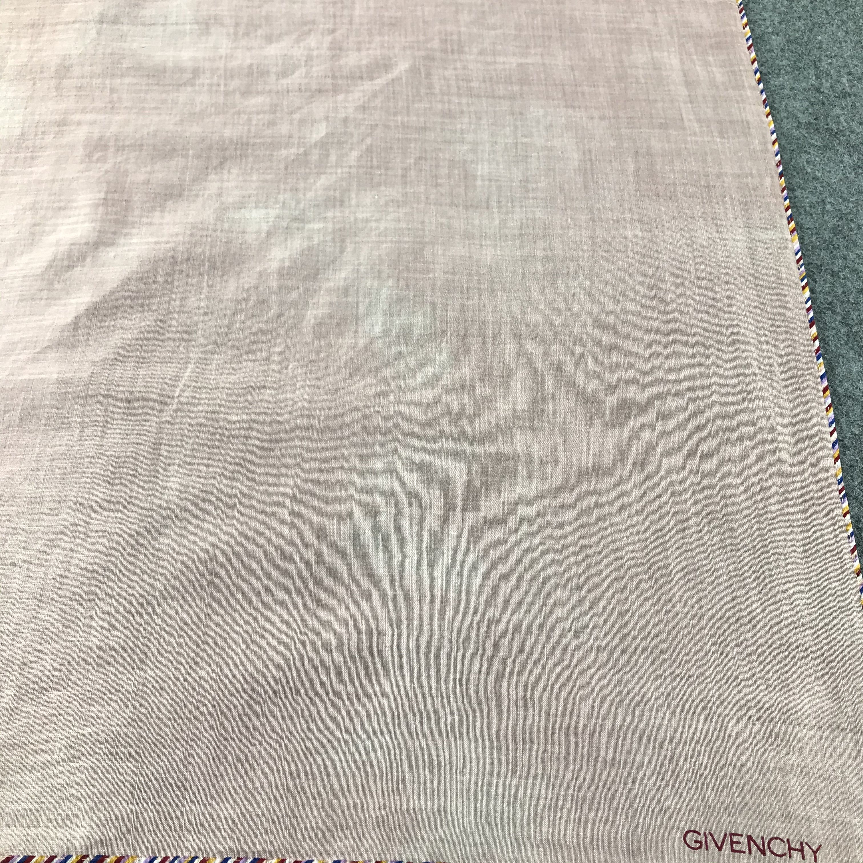 Vintage GiVeNcHY Handkerchief Neckerchief Bandana H248 Size ONE SIZE - 6 Thumbnail
