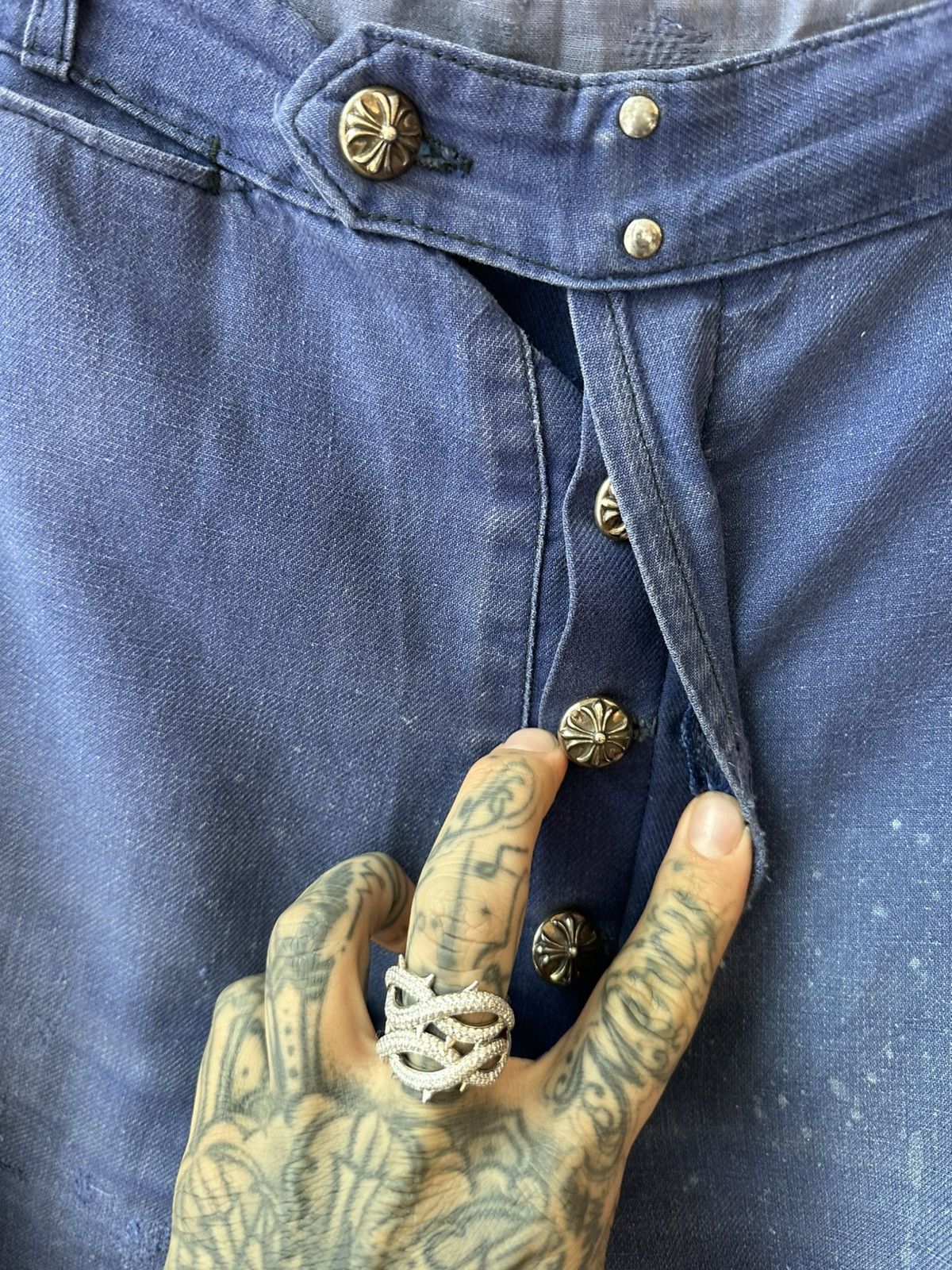 Chrome Hearts Chrome Hearts 100 Cross patch FLOODED JEANS PANTS 32 33 34 Size US 32 / EU 48 - 8 Thumbnail