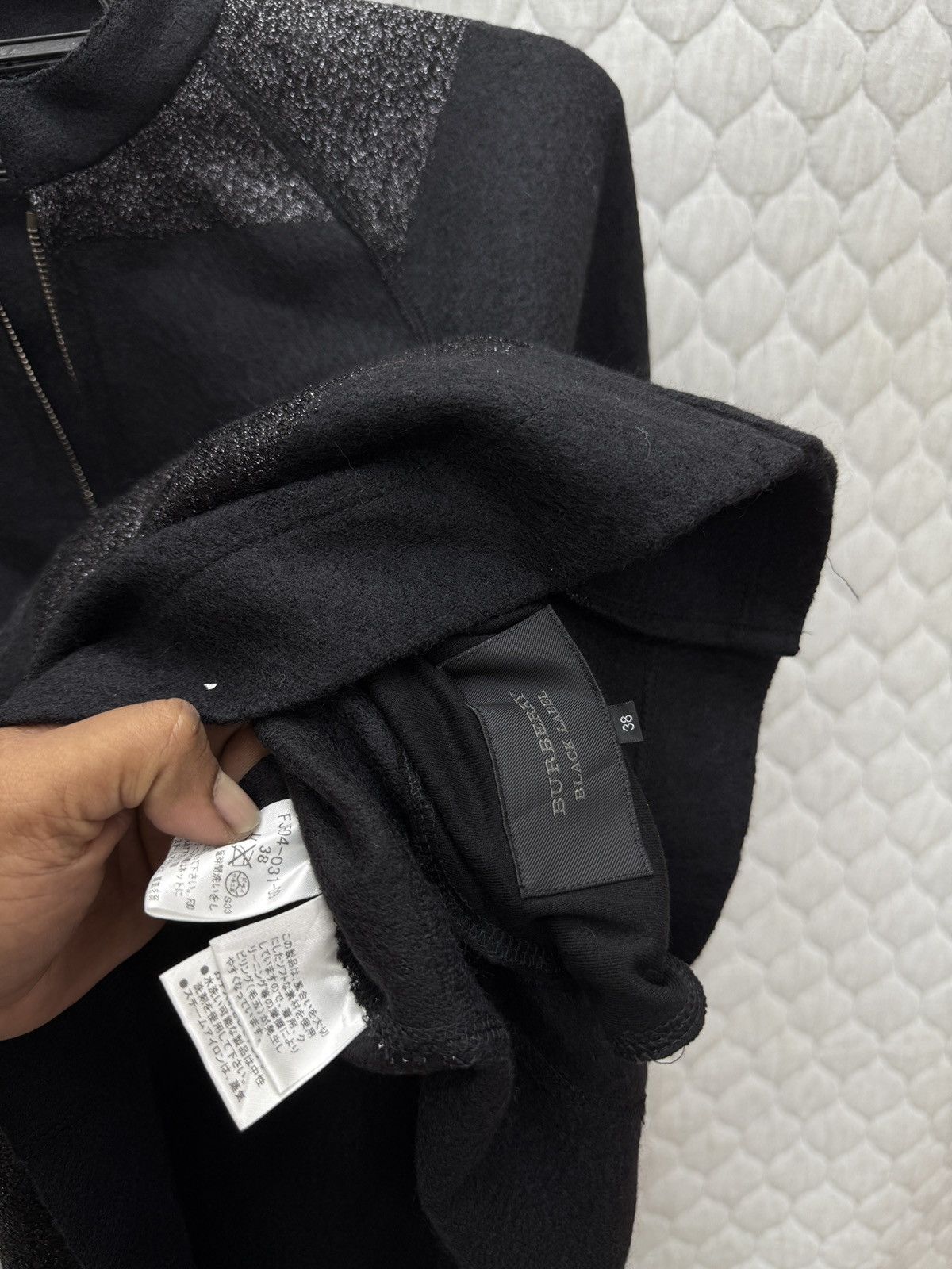 Burberry 🔥🔥🔥STEALS BURBERRY JACKET Size M / US 6-8 / IT 42-44 - 7 Thumbnail
