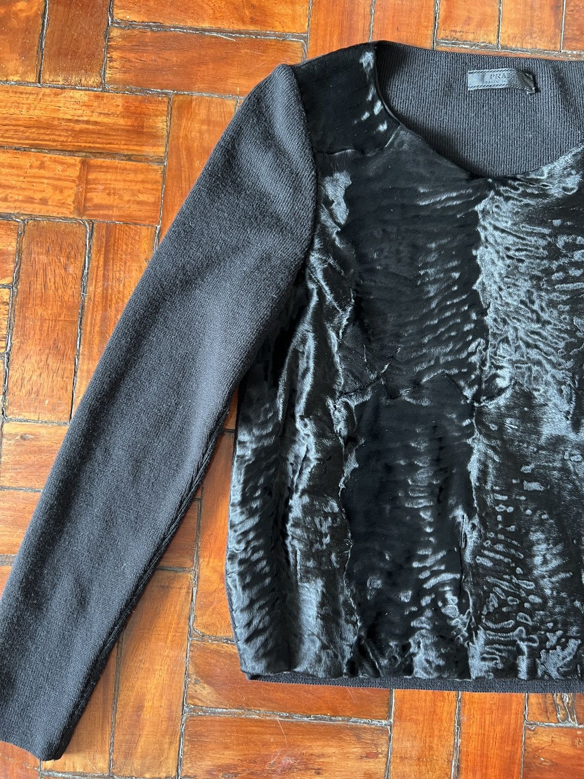 Prada Prada Fall 1998 astrakhan sweater Size S / US 4 / IT 40 - 8 Thumbnail